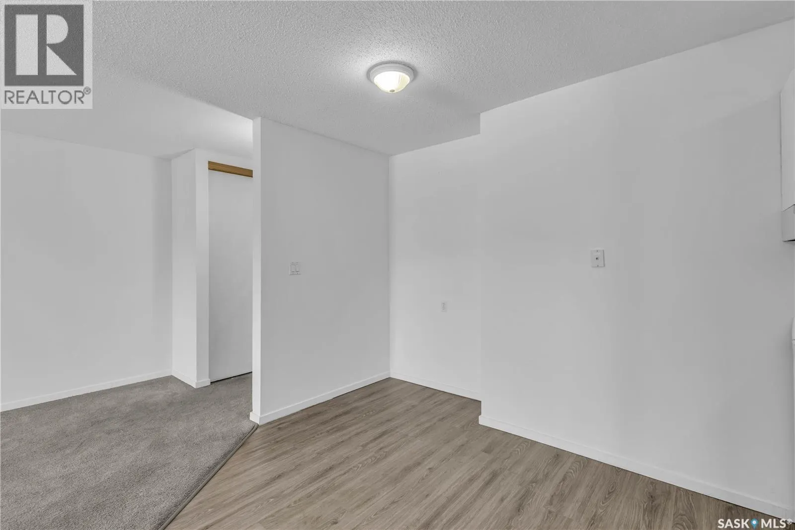 301 419 Tait COURT