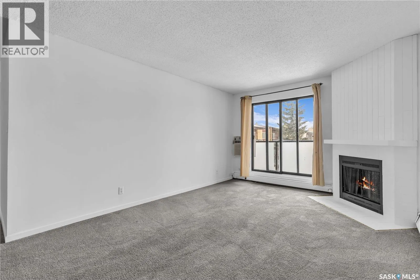 301 419 Tait COURT