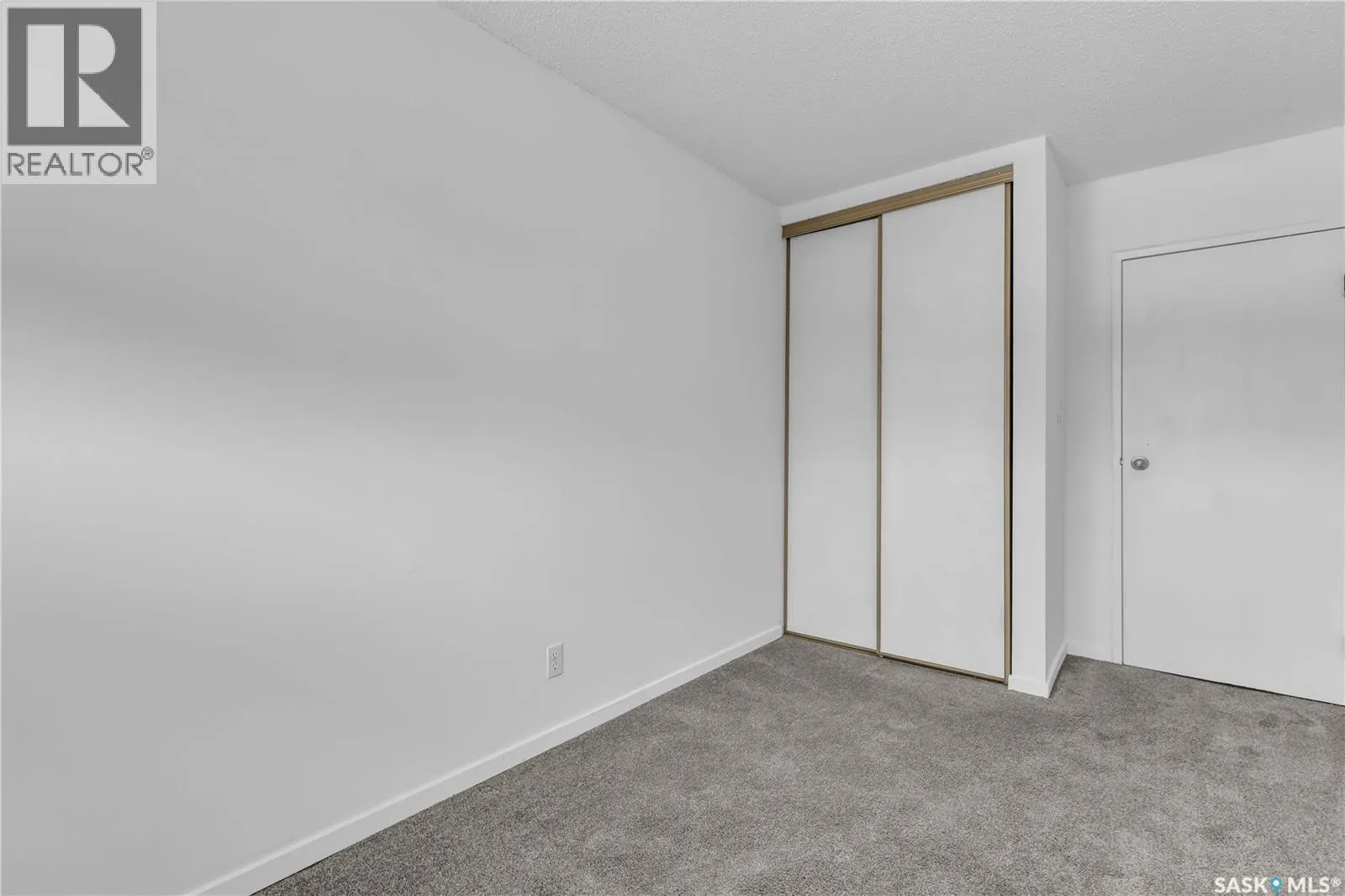 301 419 Tait COURT