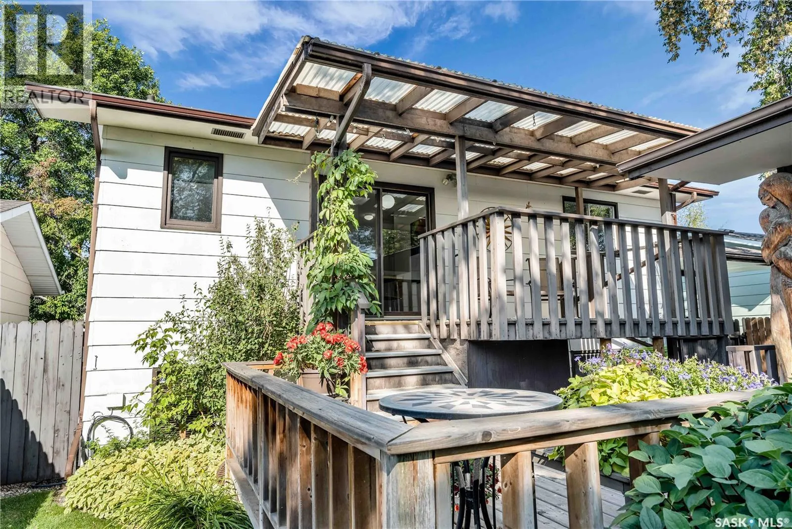 623 Priel CRESCENT