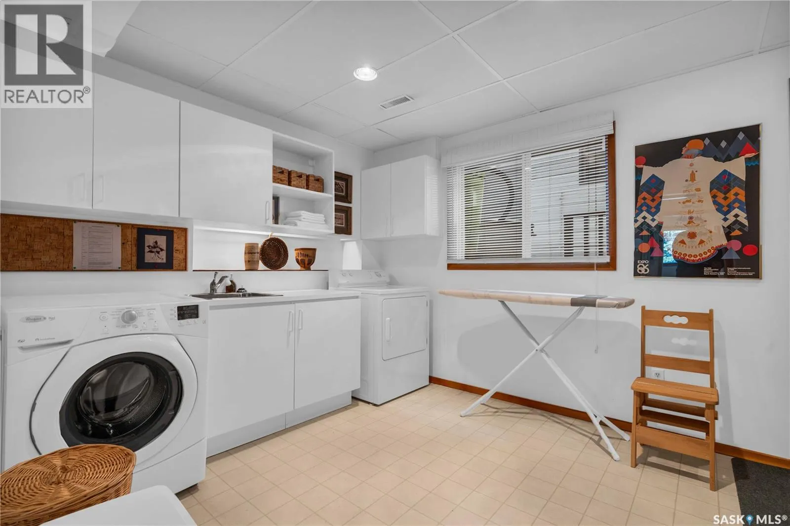 623 Priel CRESCENT