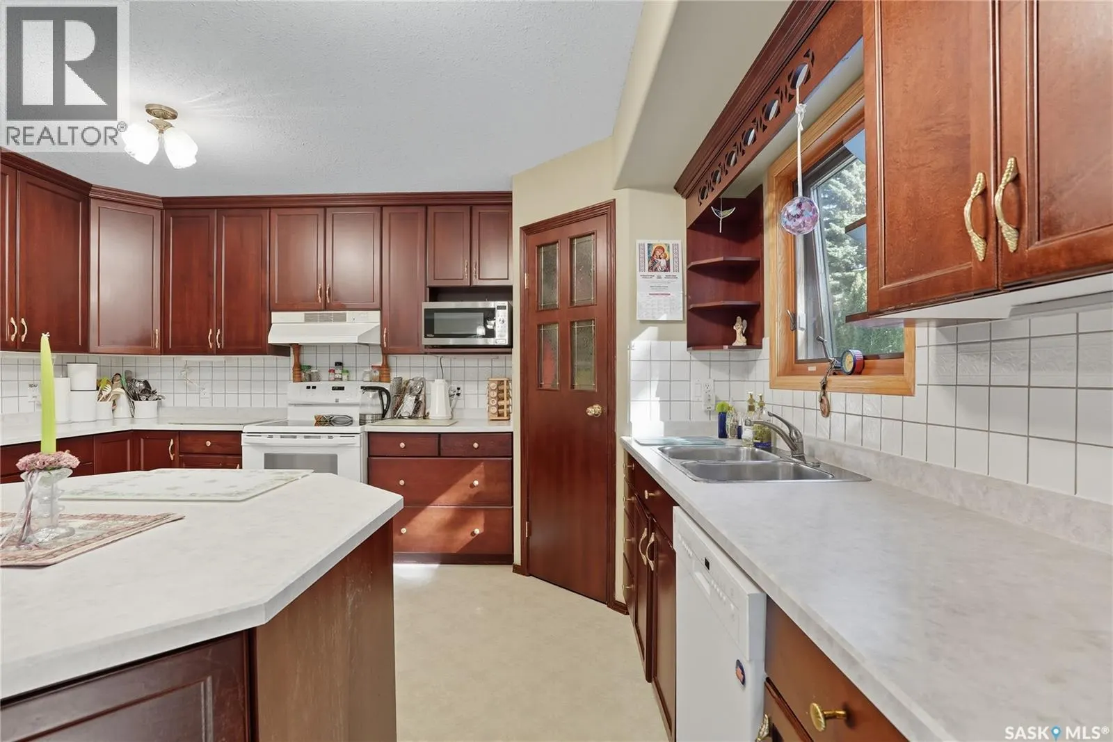 3341 Dieppe STREET