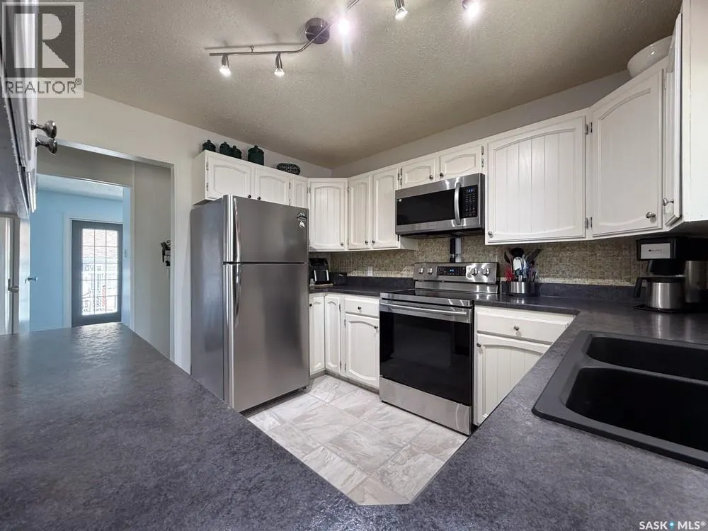 568 Poplar CRESCENT