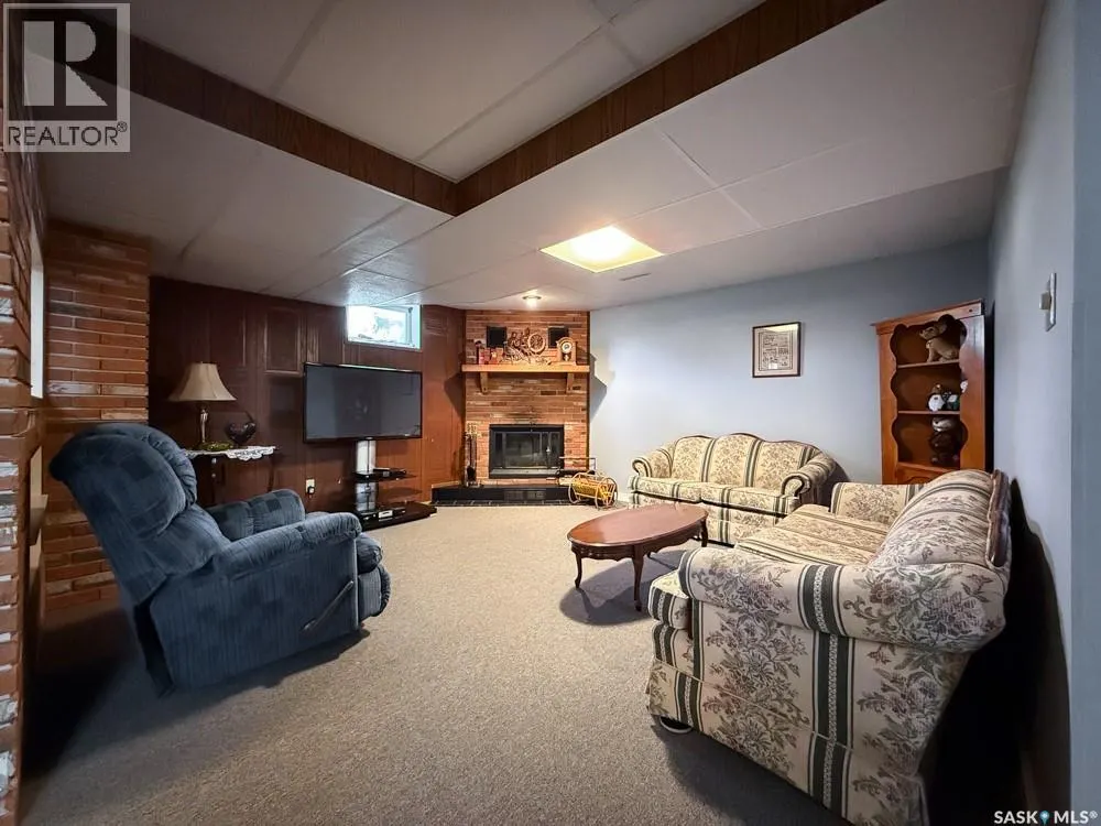 568 Poplar CRESCENT