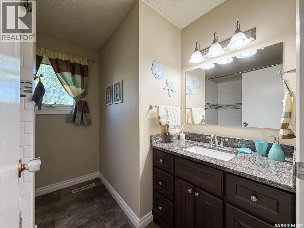568 Poplar CRESCENT