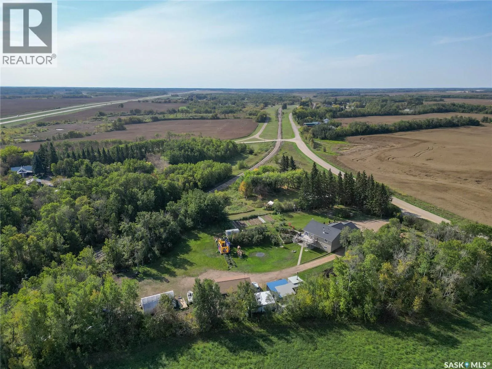 MacDowall Acreage