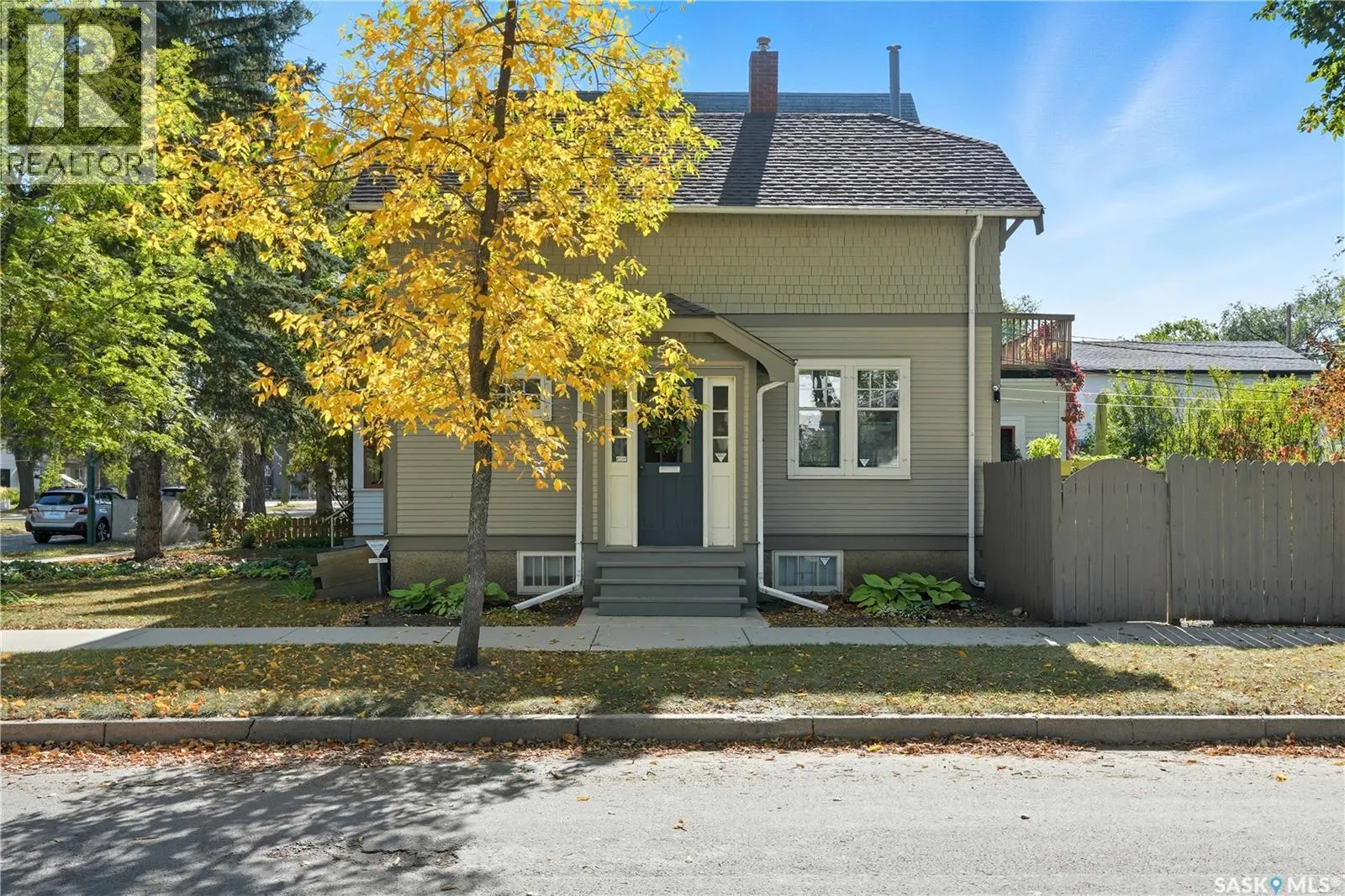 502 Lansdowne AVENUE