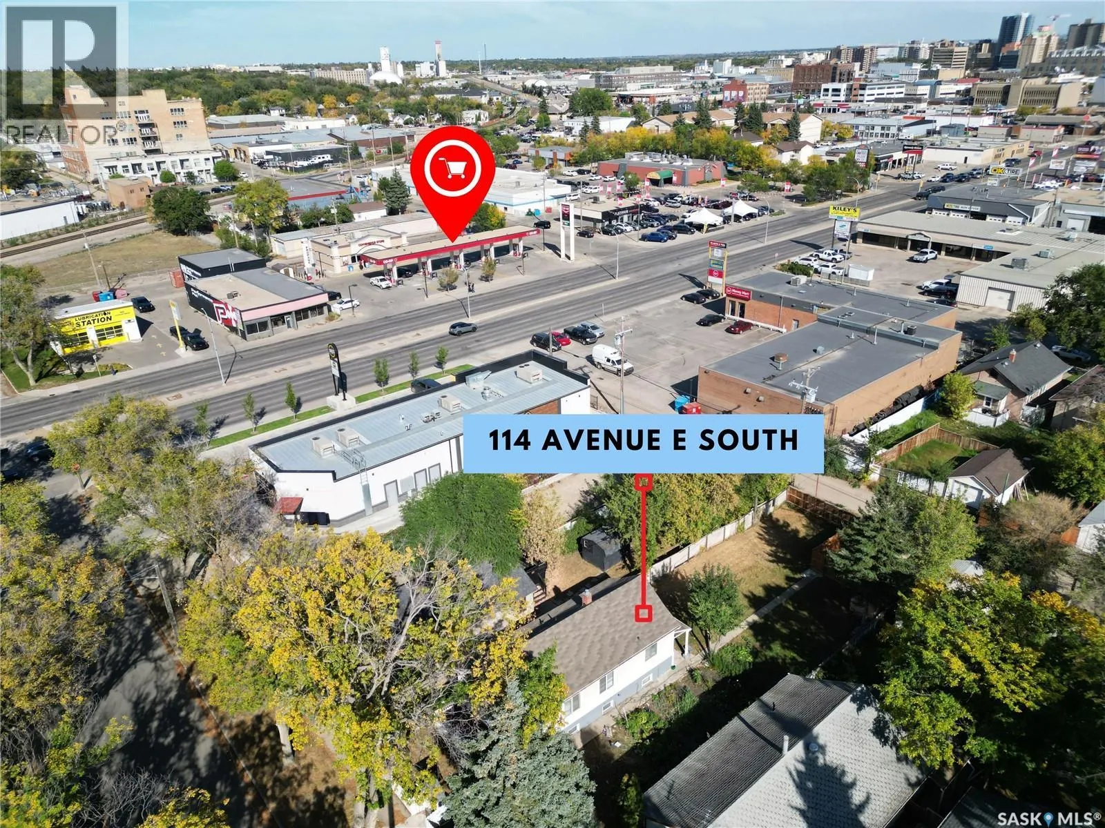 114 E AVENUE S