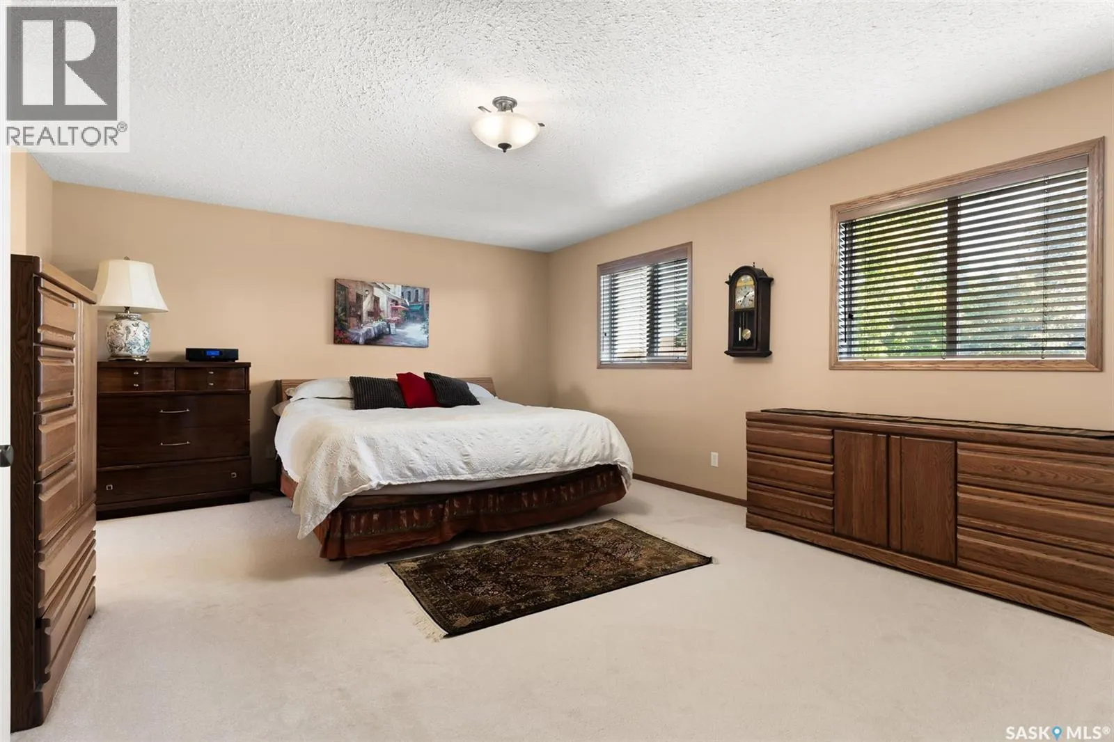 3562 Hazel GROVE