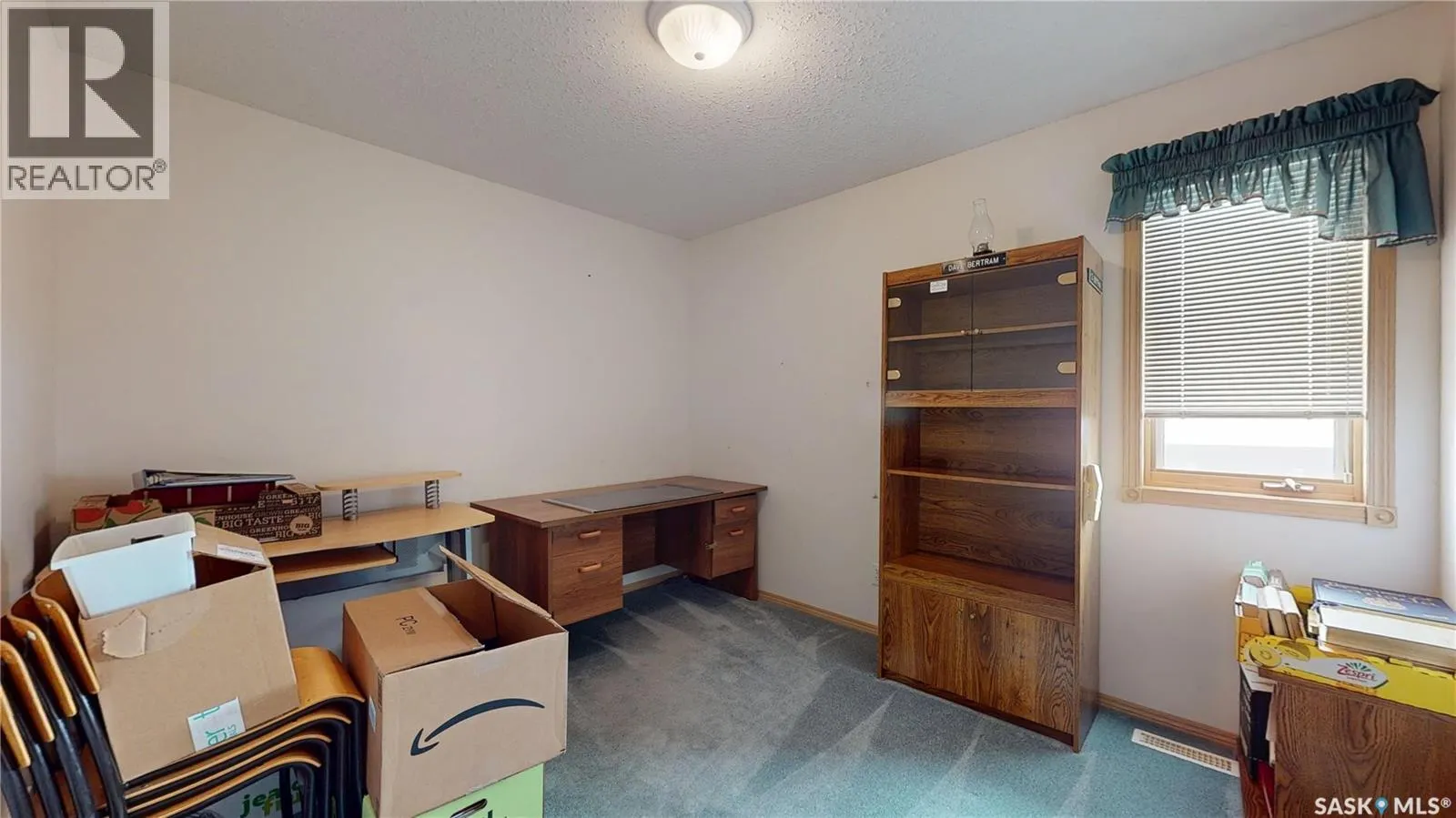 8358 Struthers CRESCENT
