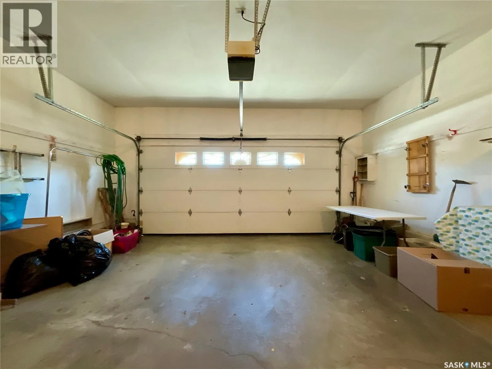 8358 Struthers CRESCENT