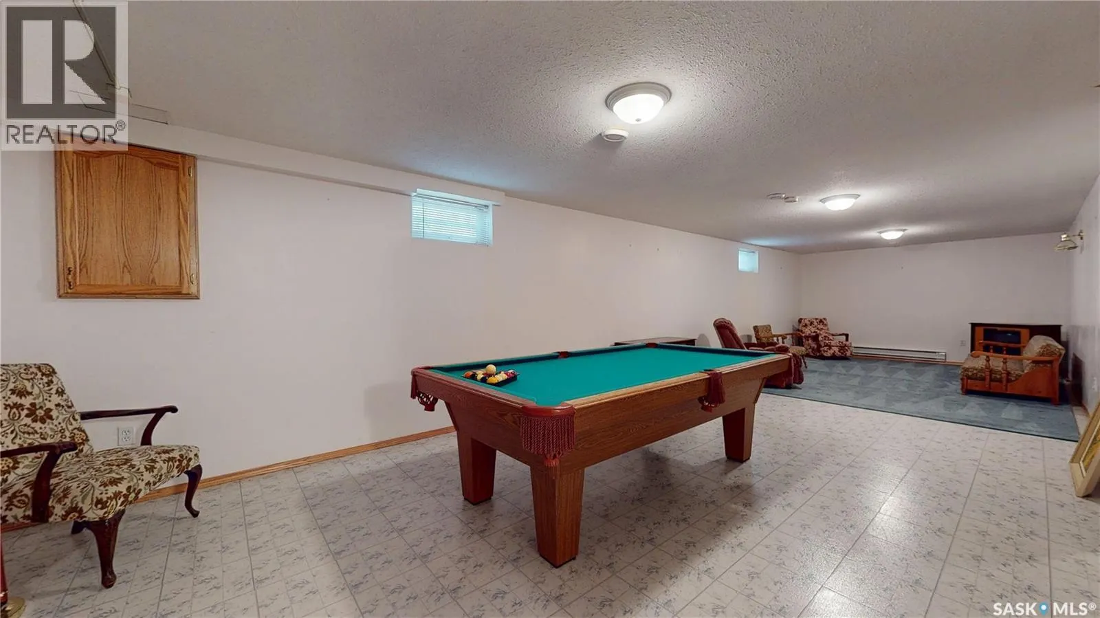 8358 Struthers CRESCENT