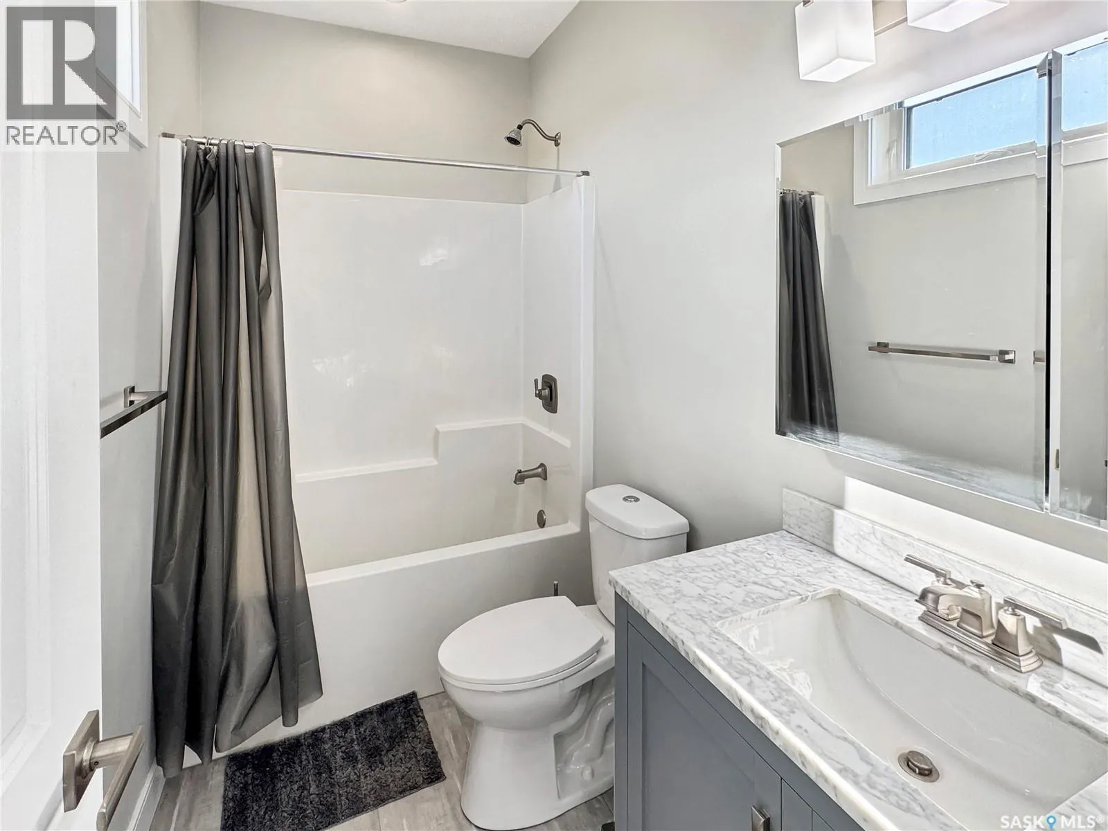 403-404 Park PLACE