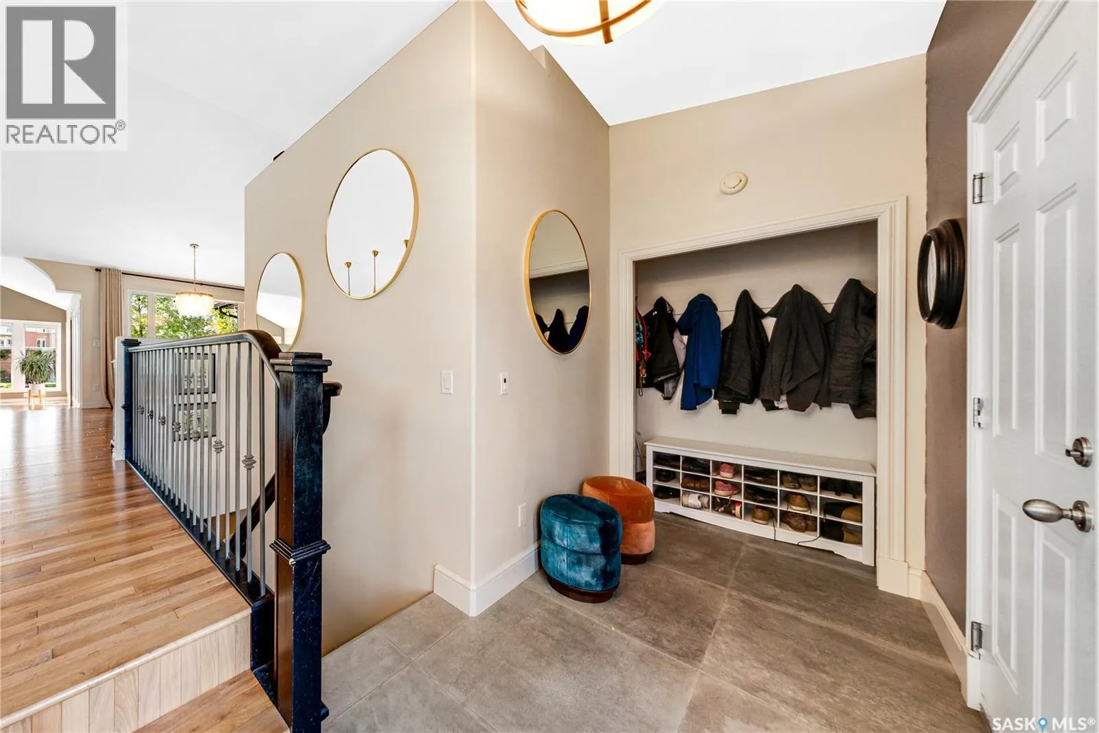 315 Blackburn CRESCENT