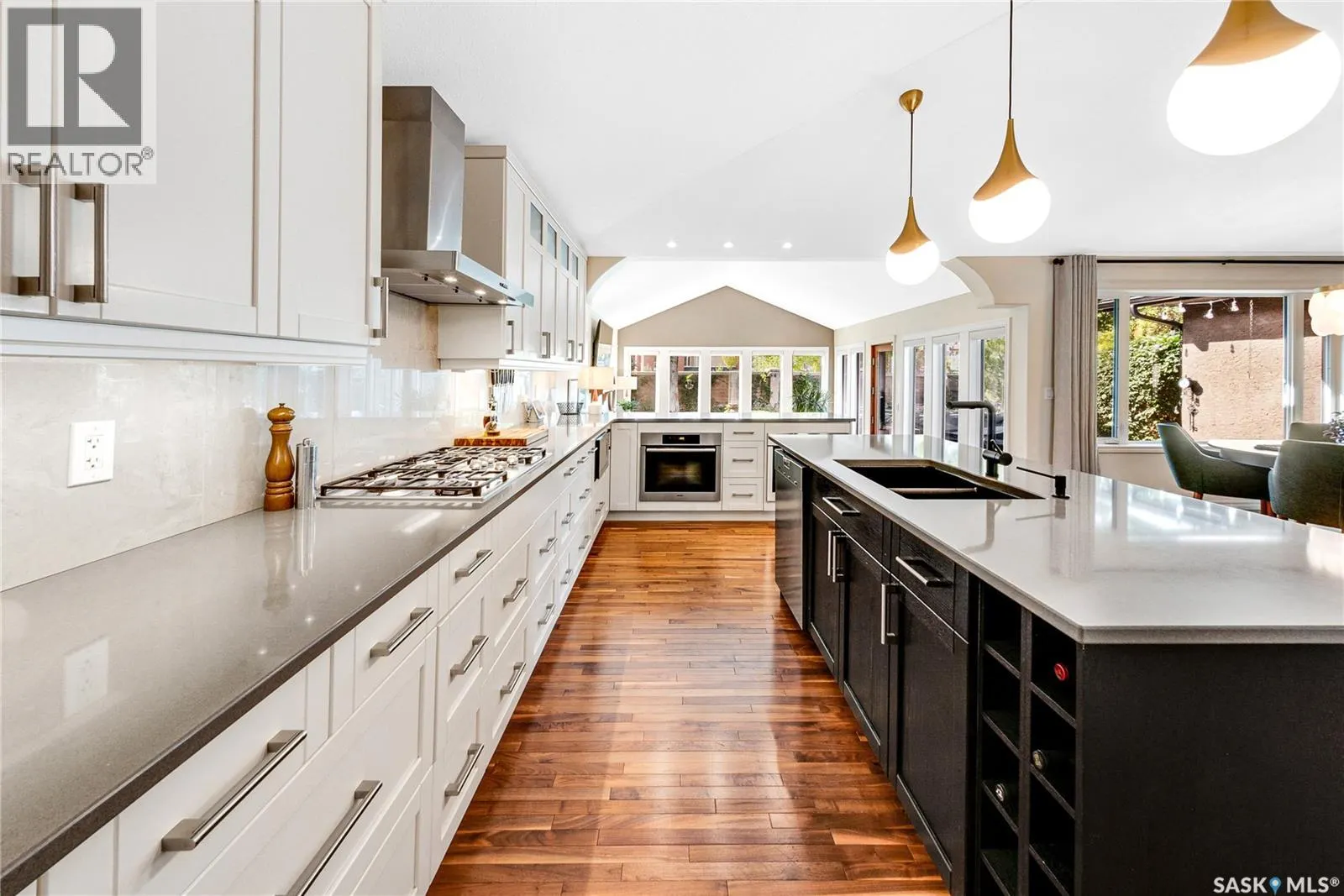 315 Blackburn CRESCENT