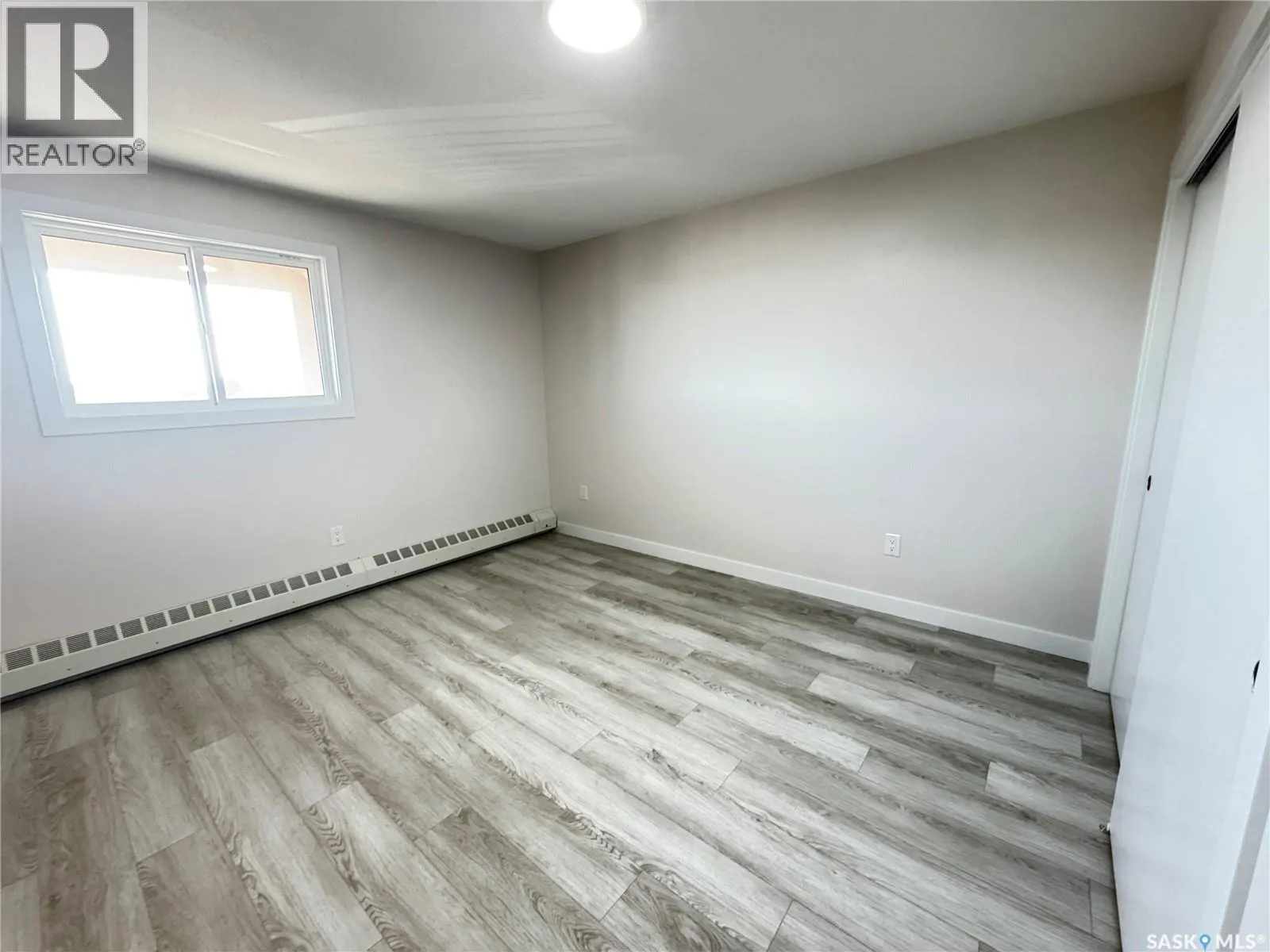 403 607 10th STREET