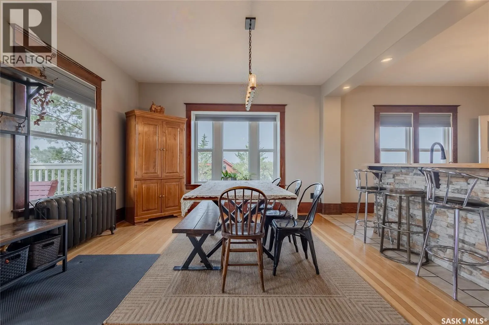 Peters Acreage