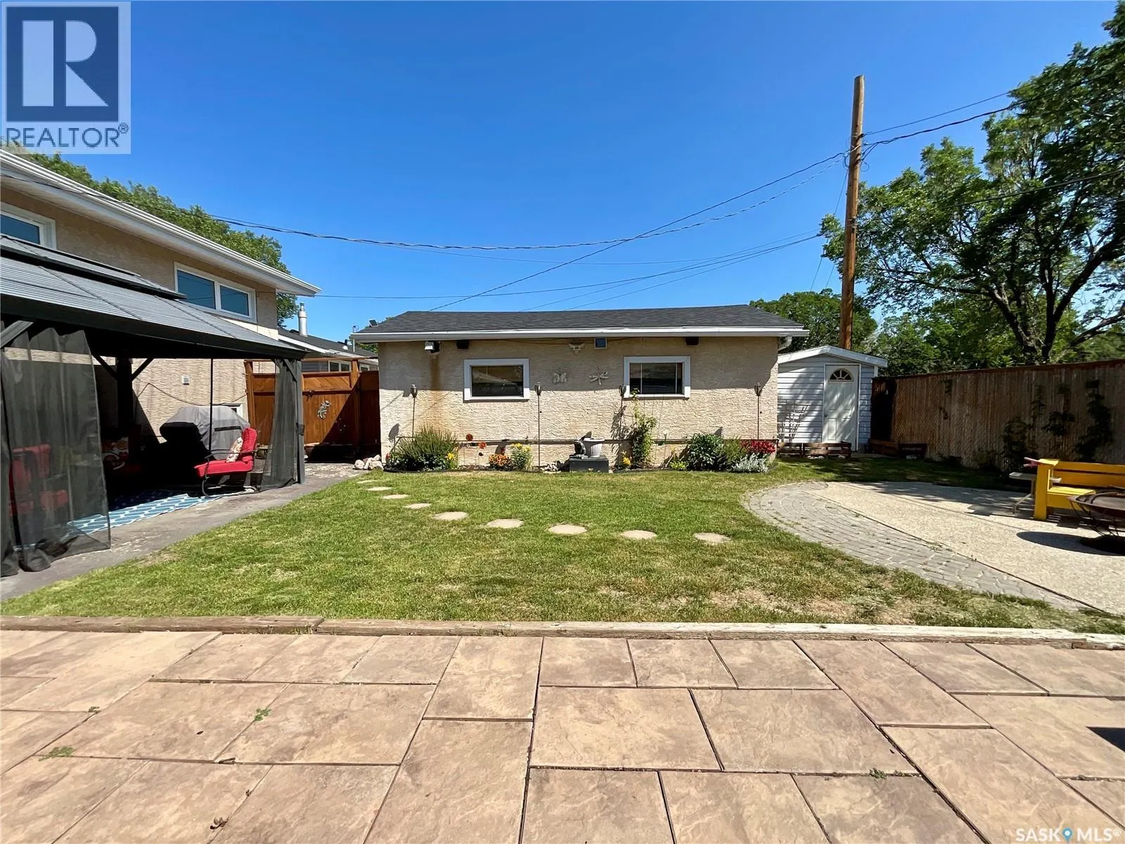 102 MCINNIS CRESCENT