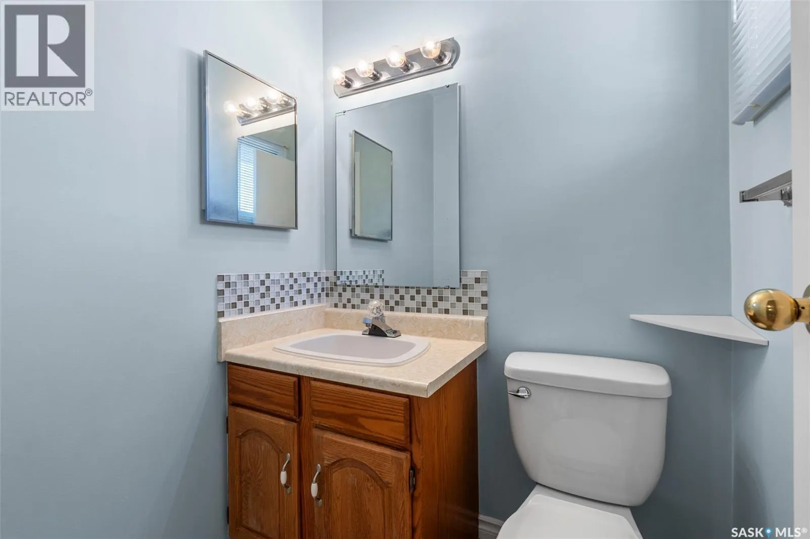 389 Balsam CRESCENT