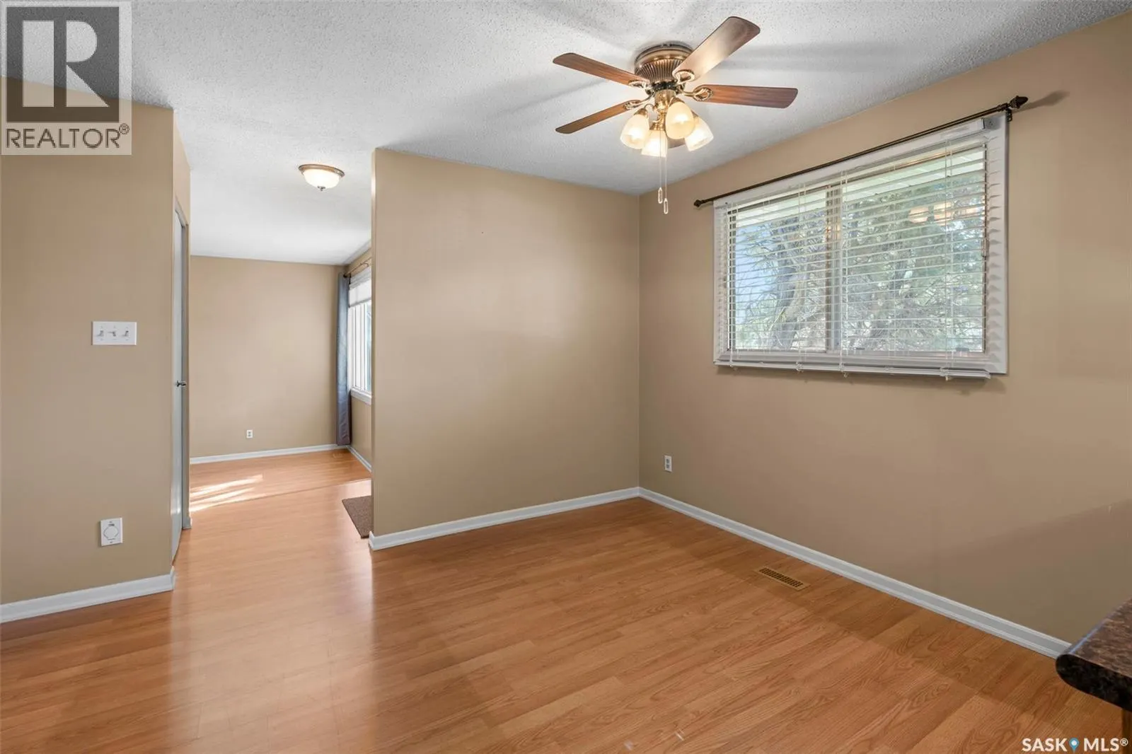 389 Balsam CRESCENT