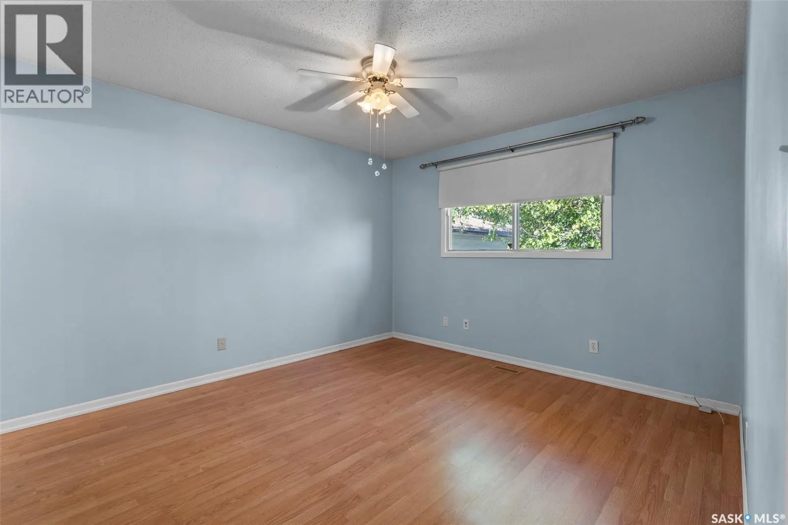 389 Balsam CRESCENT