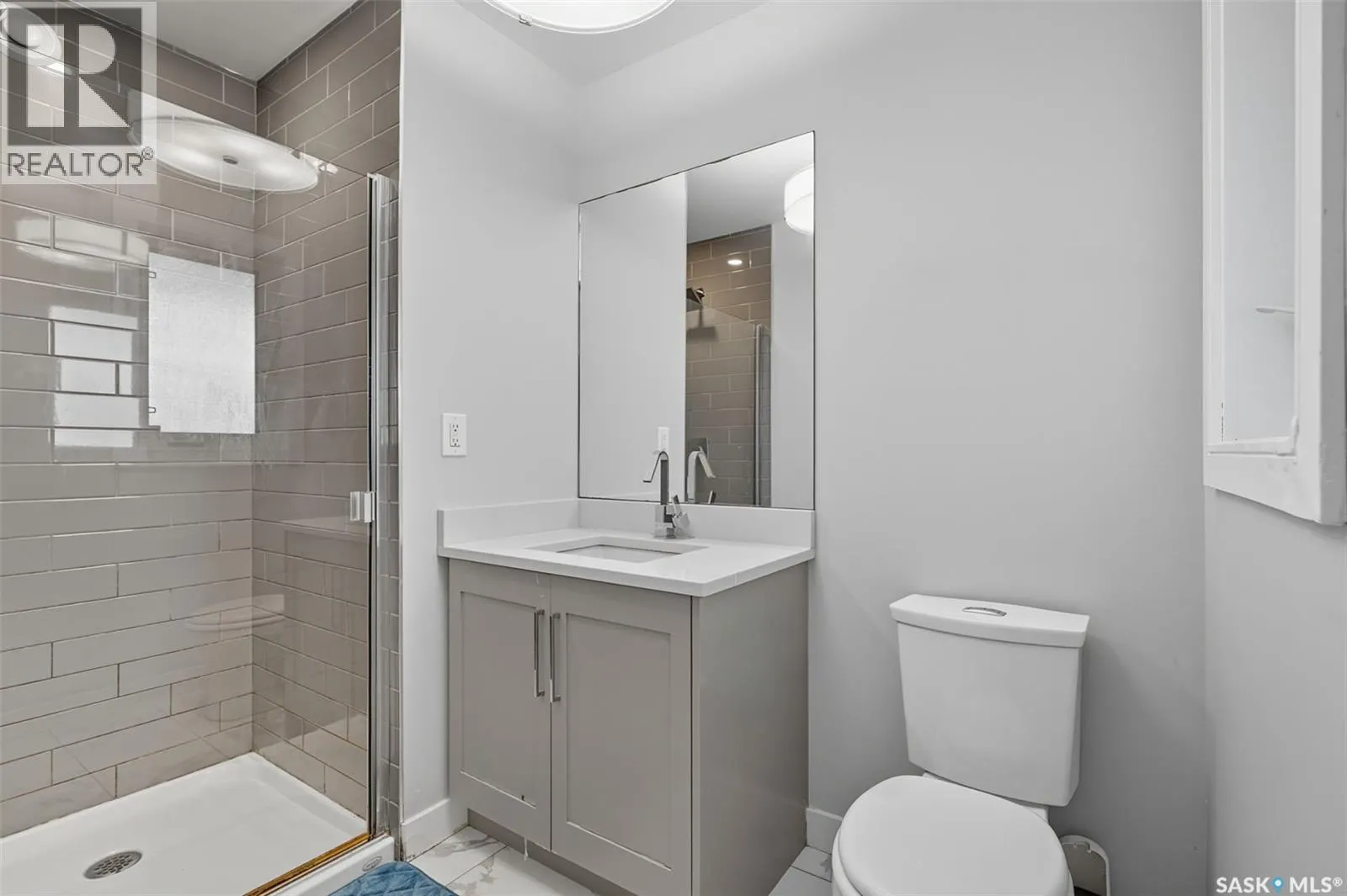 4127 33rd STREET W