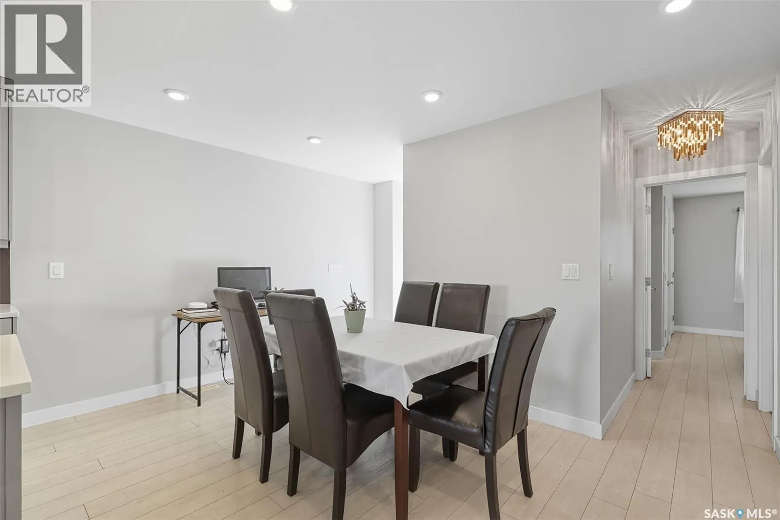 4127 33rd STREET W