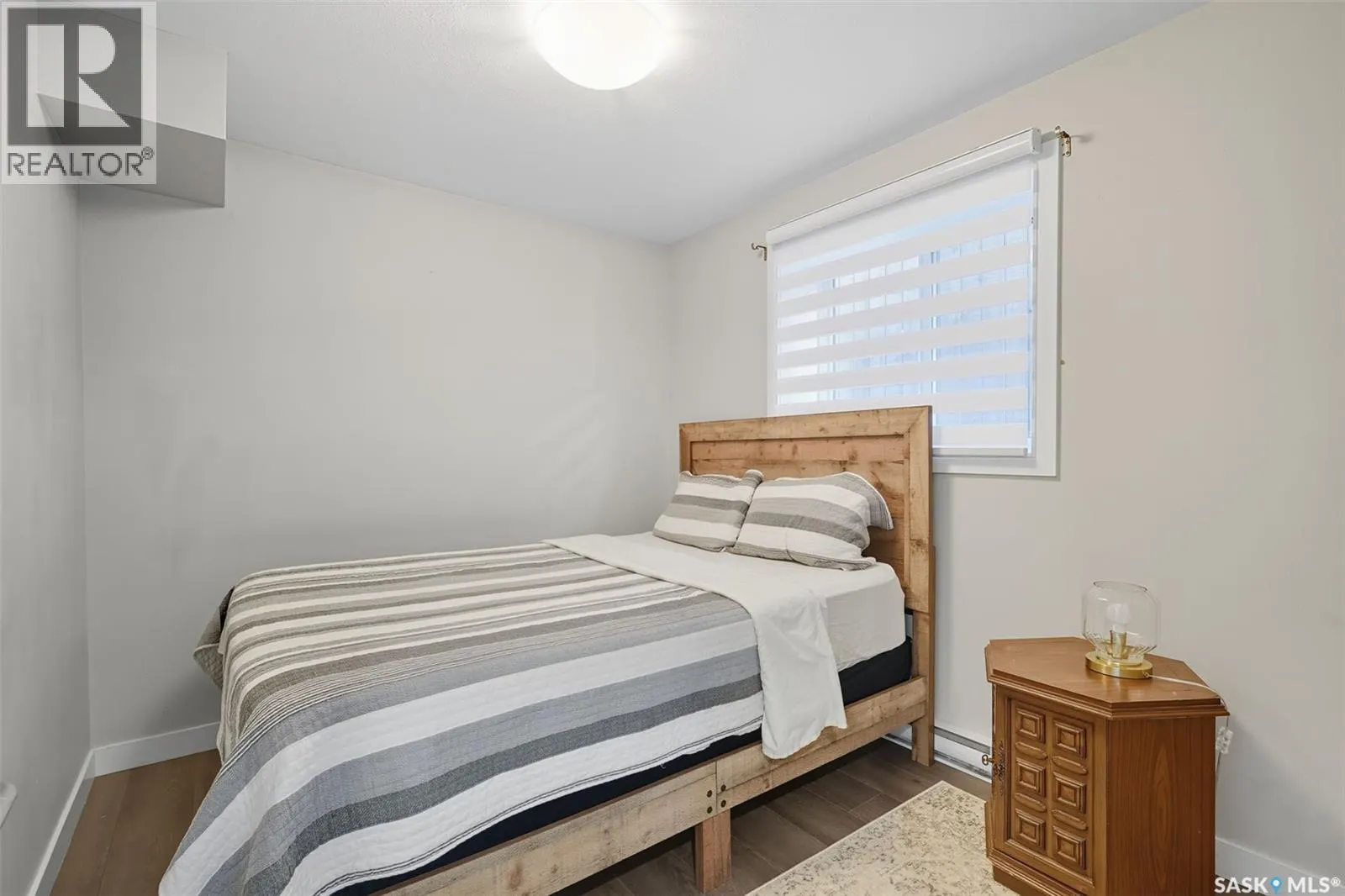 4127 33rd STREET W