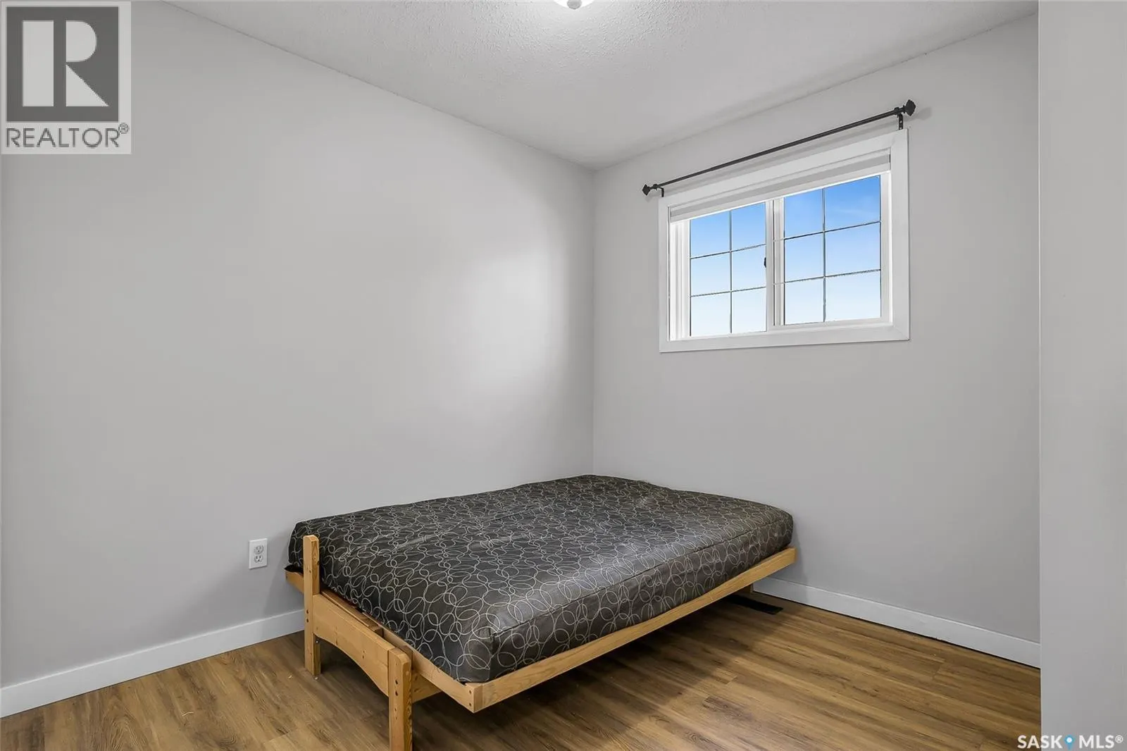 104 4th STREET