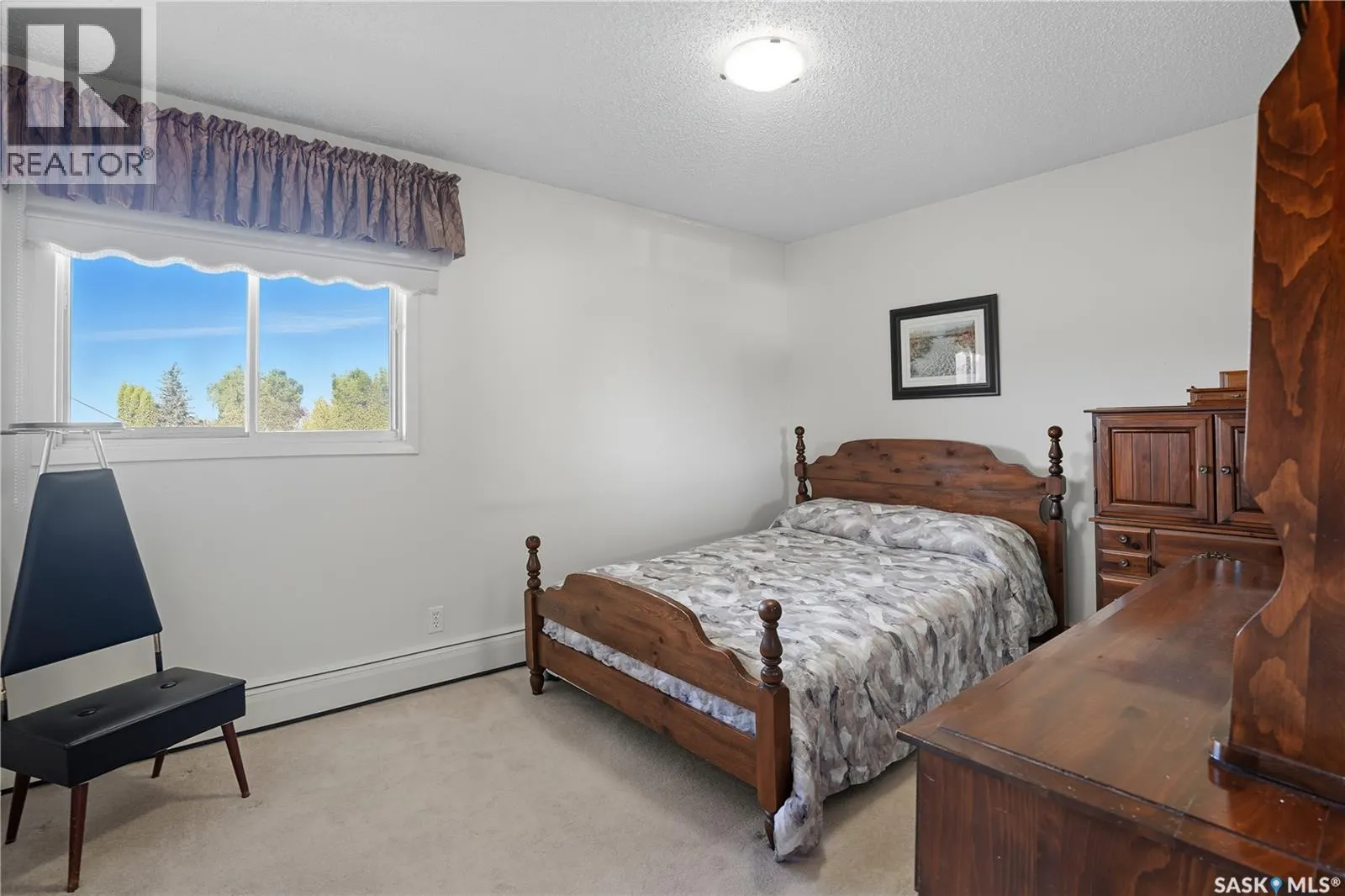 210 111 Wedge ROAD