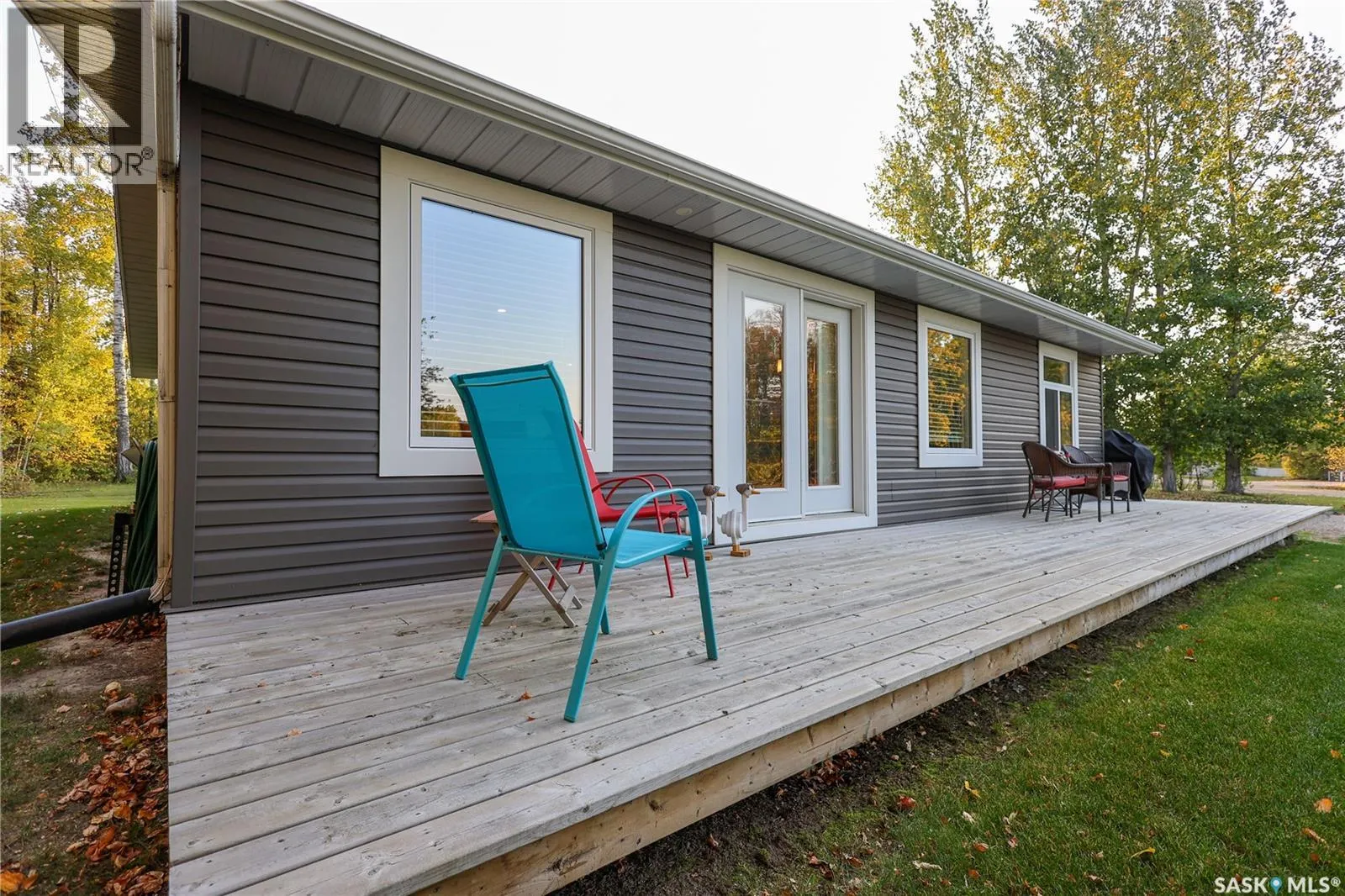 105 Crestview DRIVE