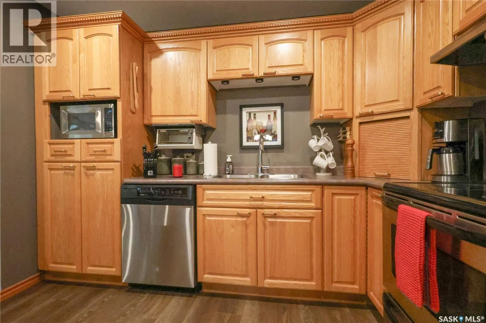 105 Crestview DRIVE