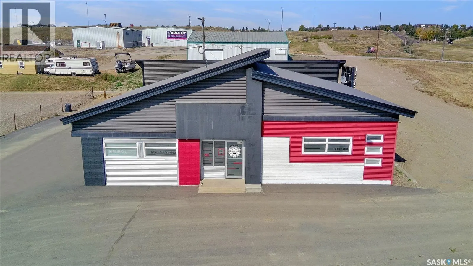 1411 North Service ROAD W