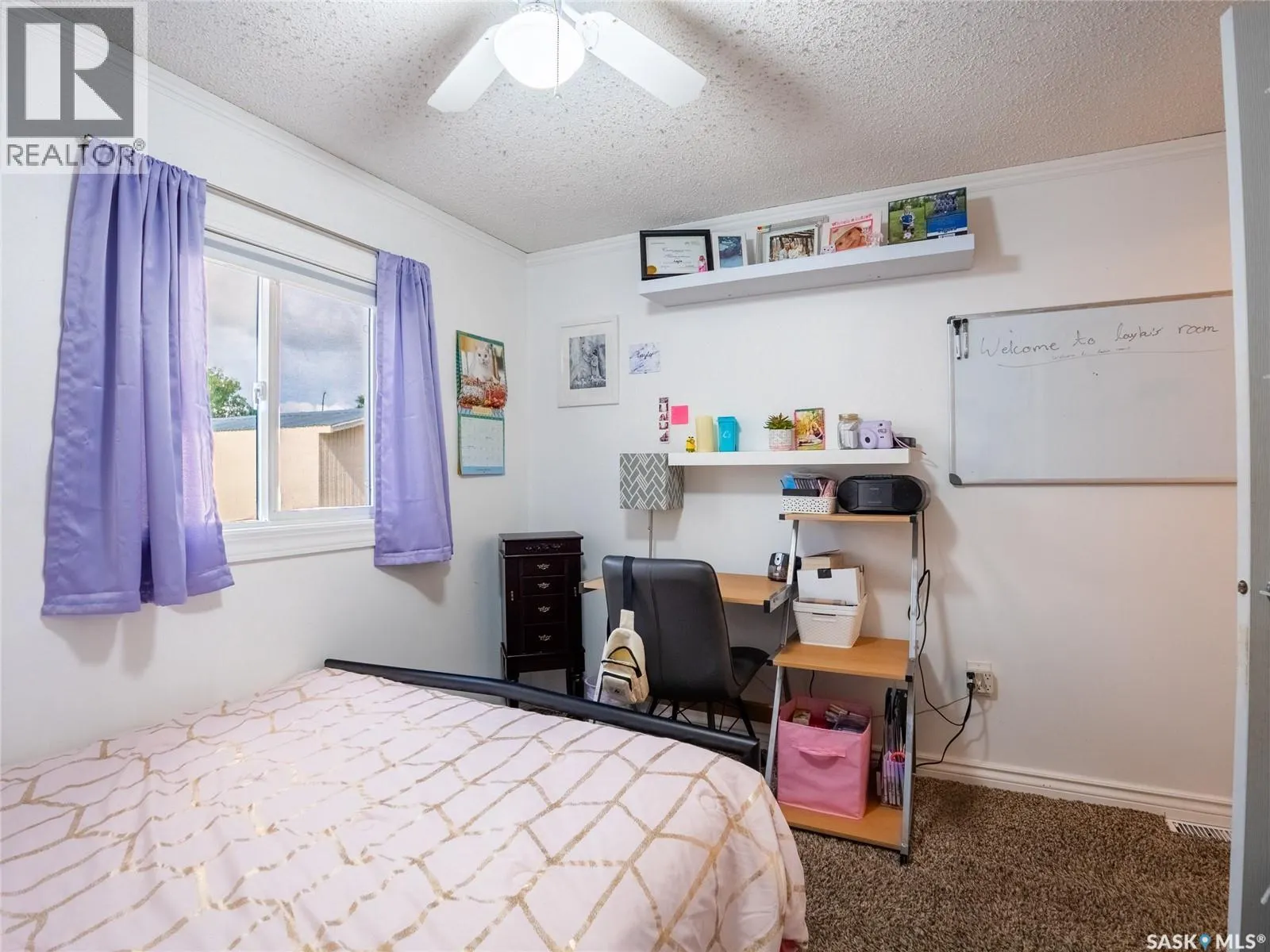 20 Crystal DRIVE