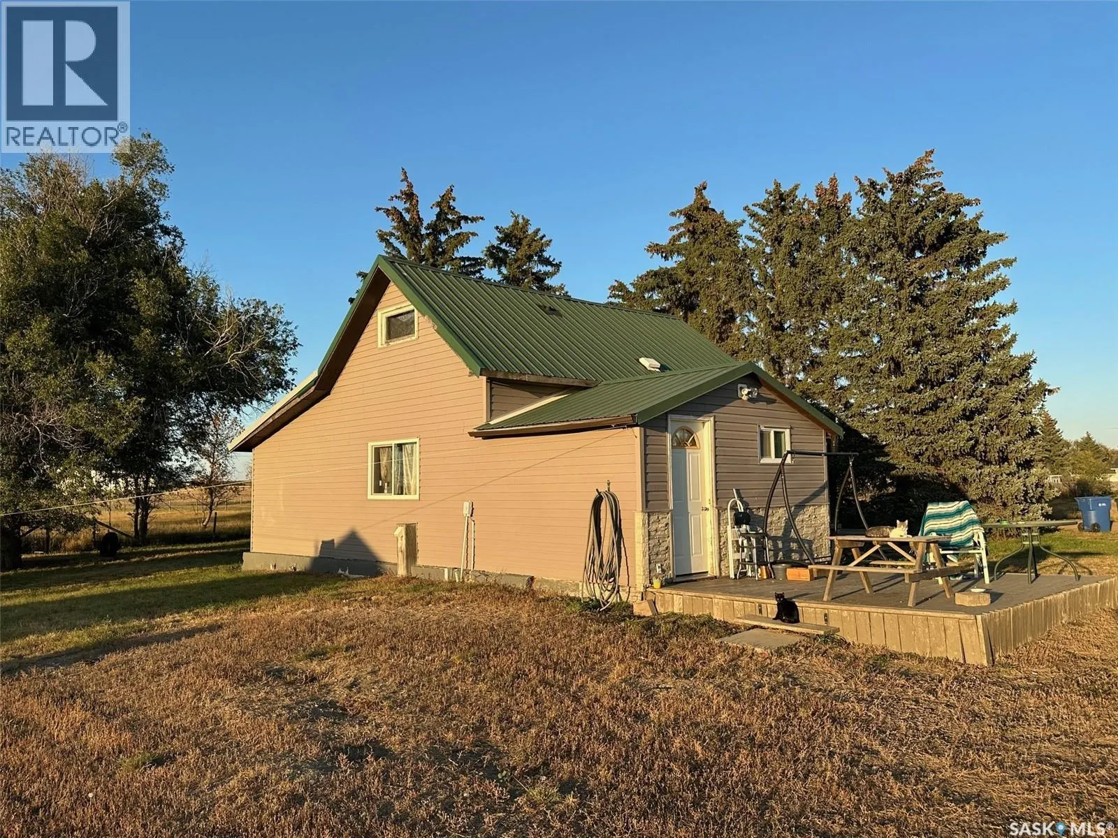 Coronach Acreage