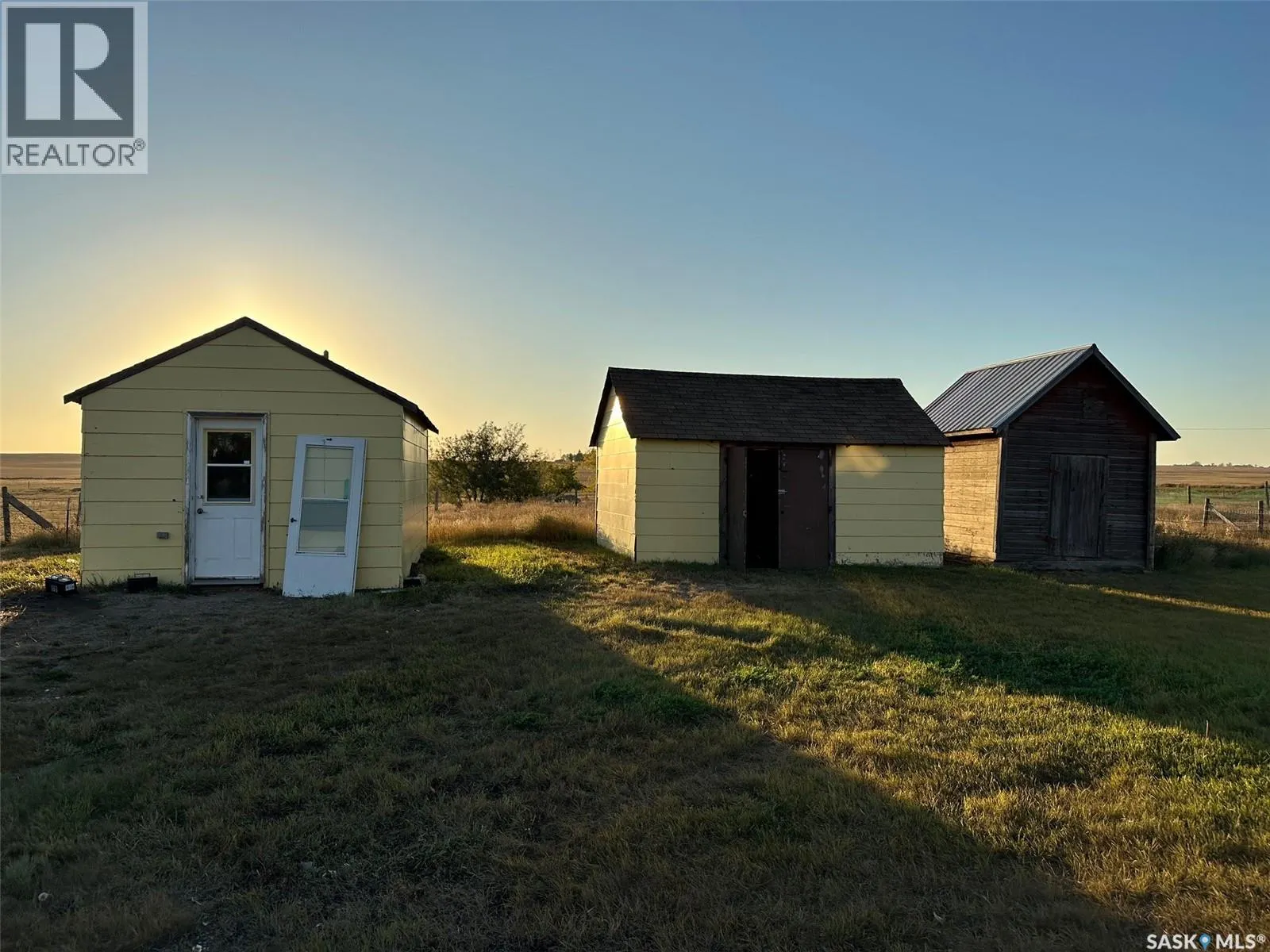 Coronach Acreage