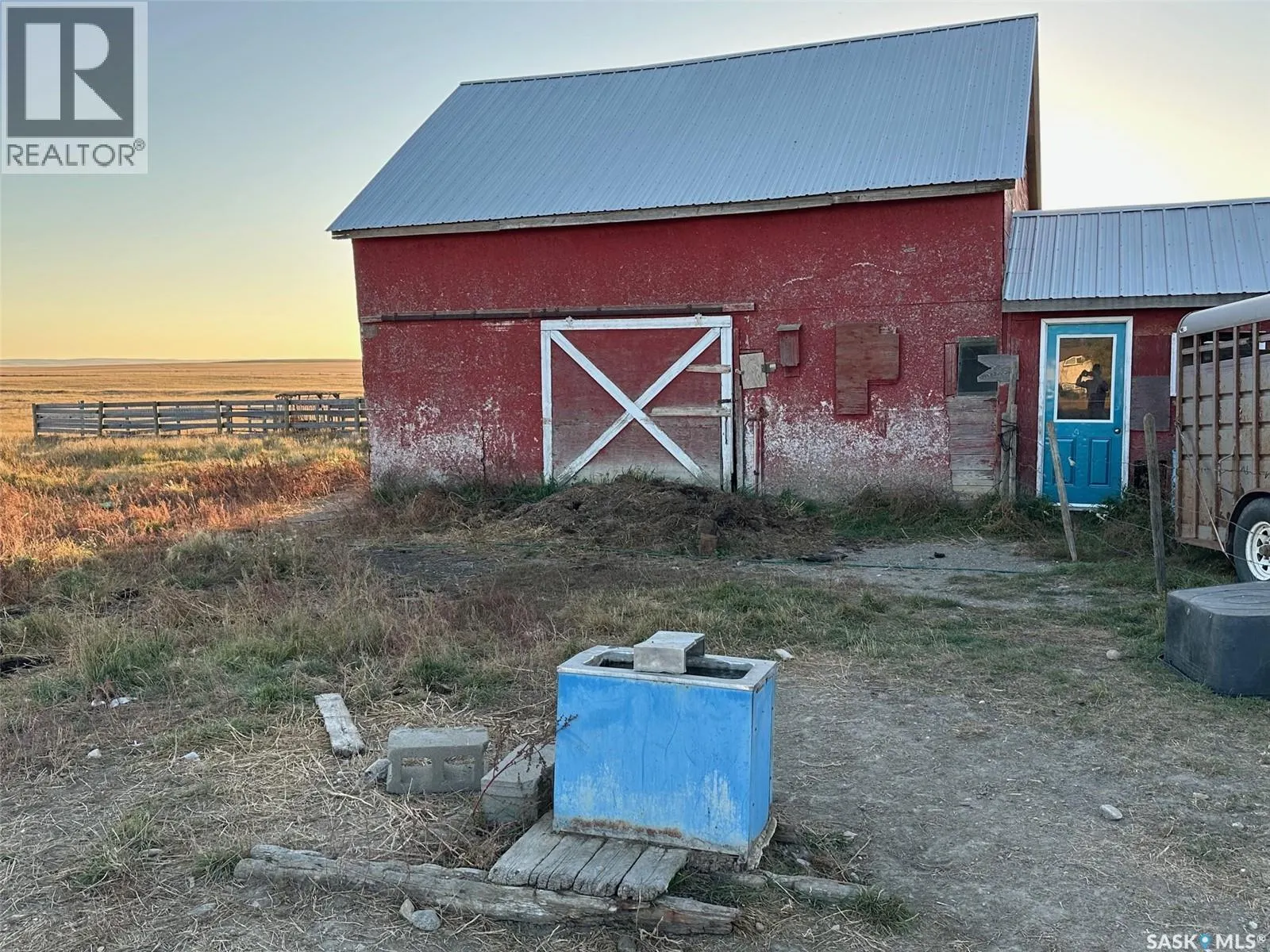 Coronach Acreage