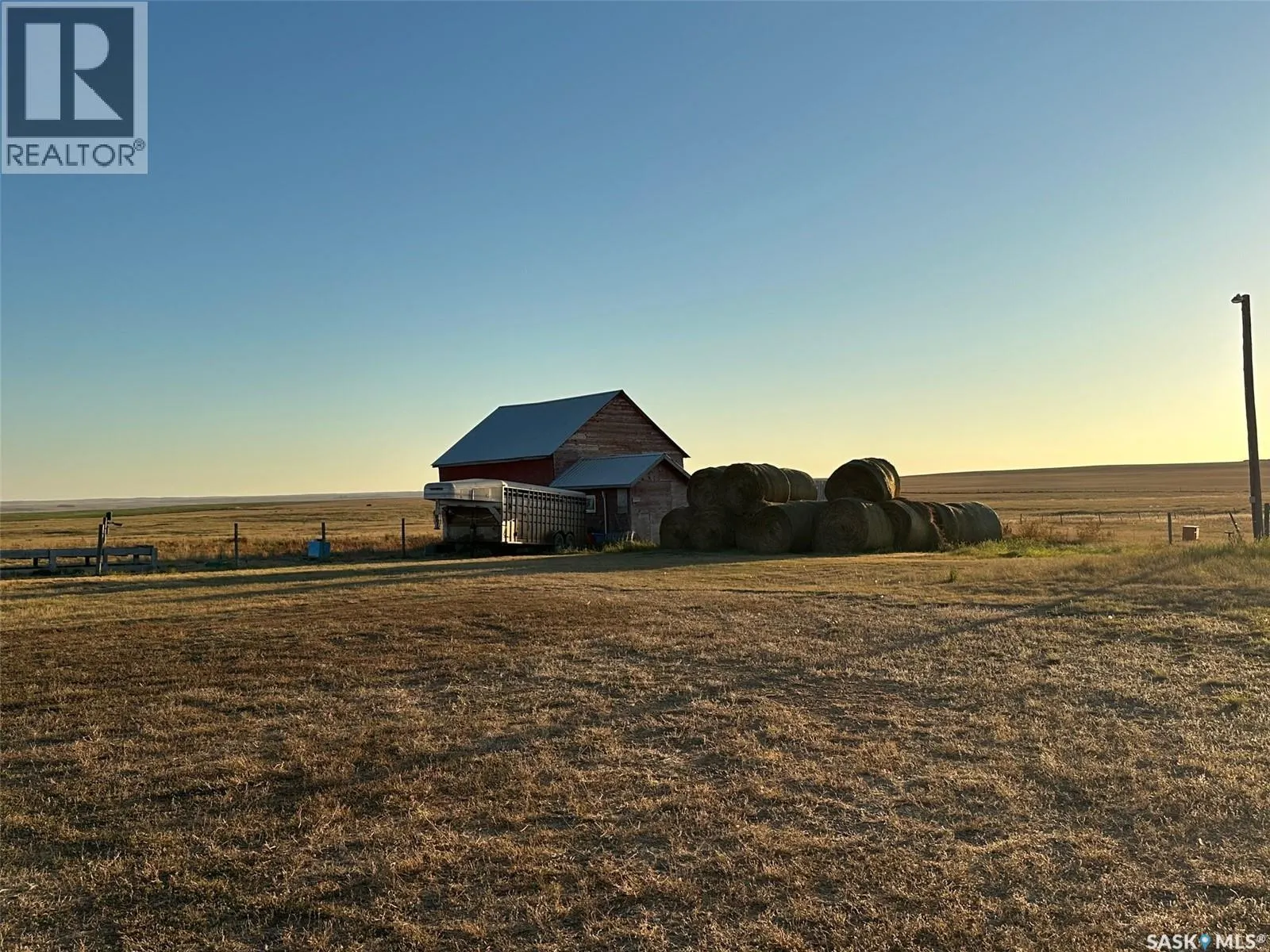 Coronach Acreage