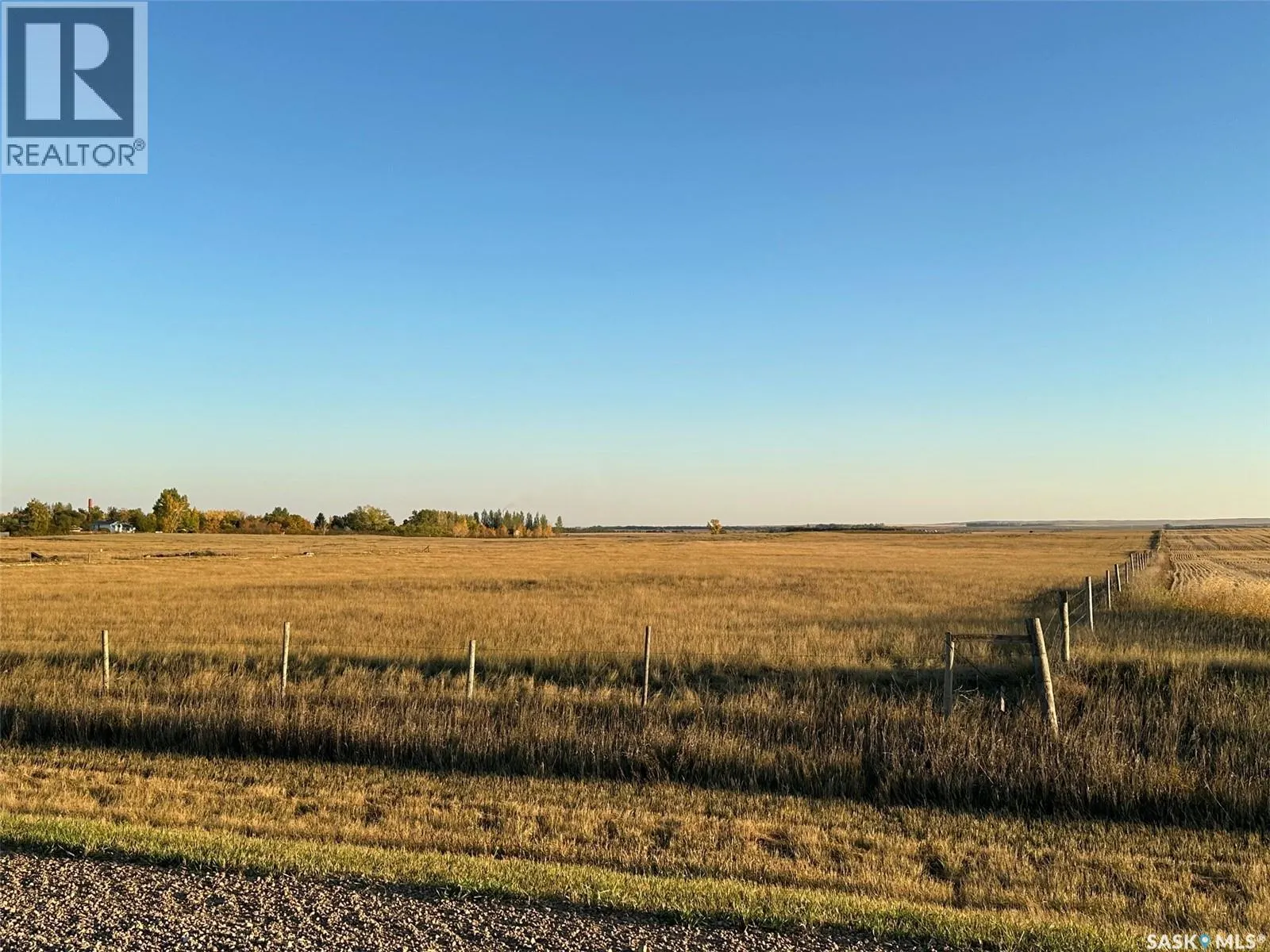 Coronach Acreage