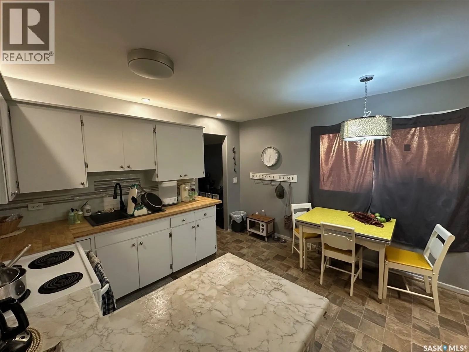 Coronach Acreage
