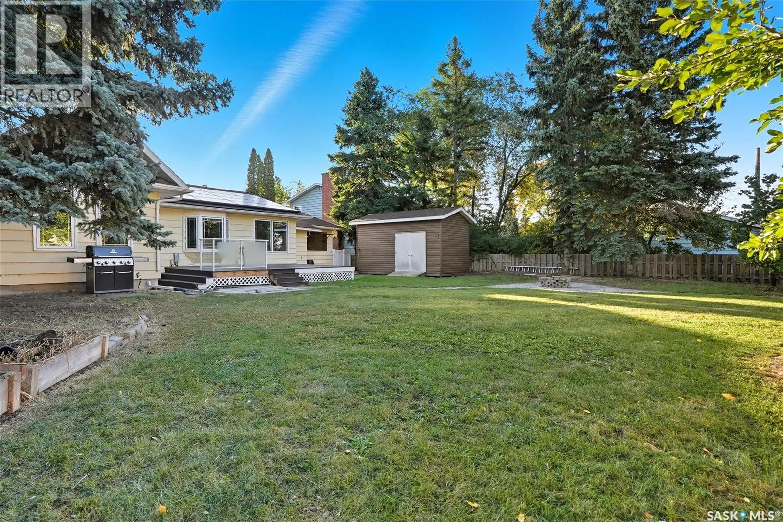 518 Bate CRESCENT