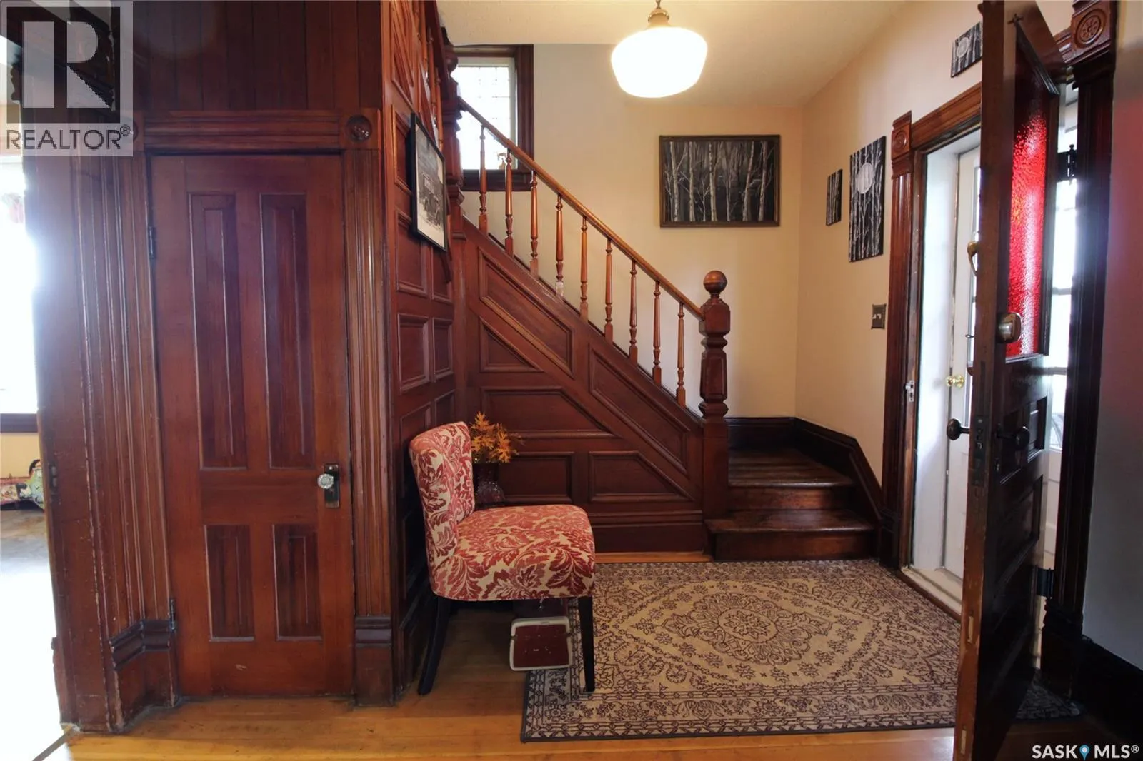 807 Gordon STREET