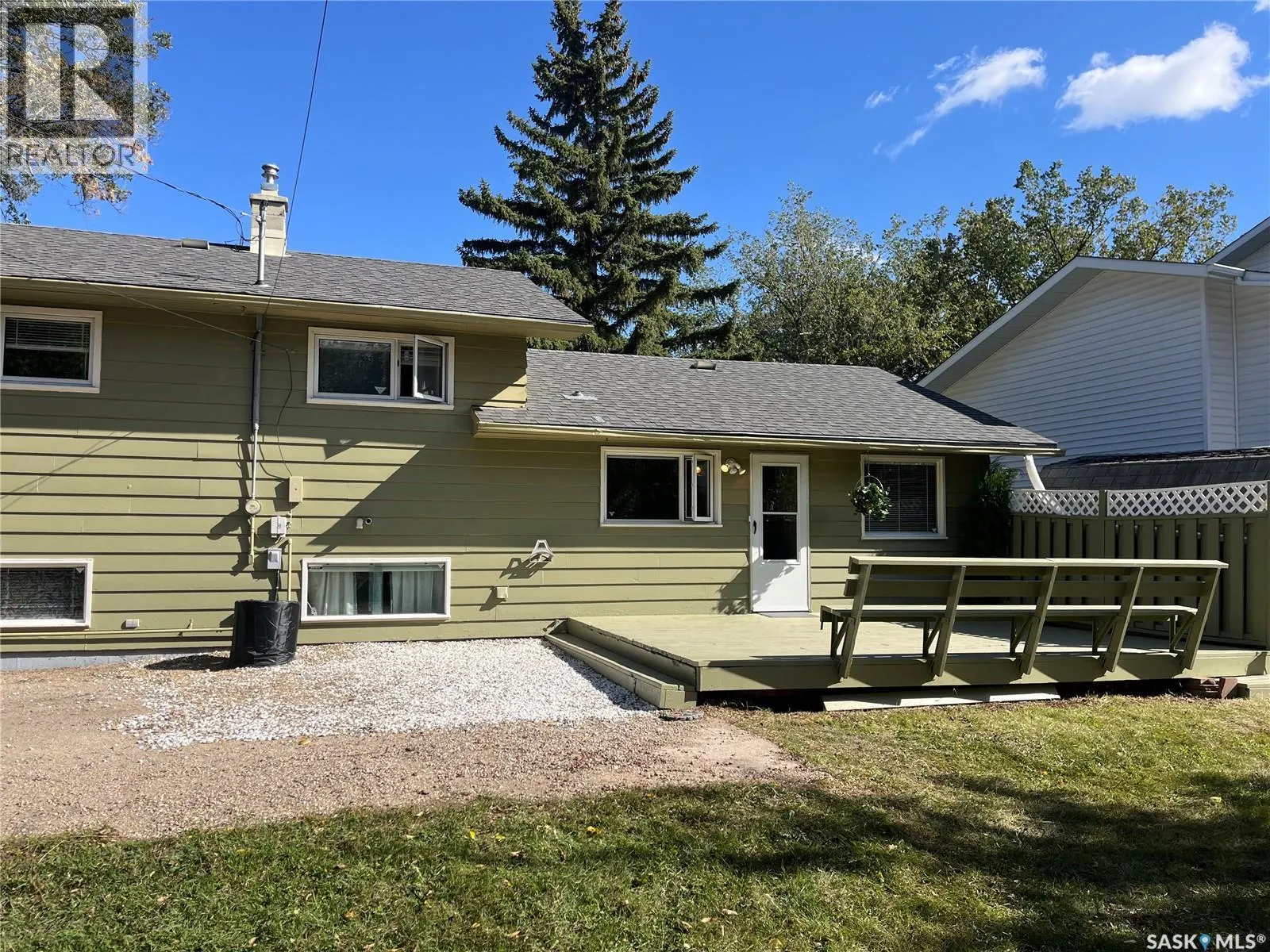 96 BOBOLINK BAY