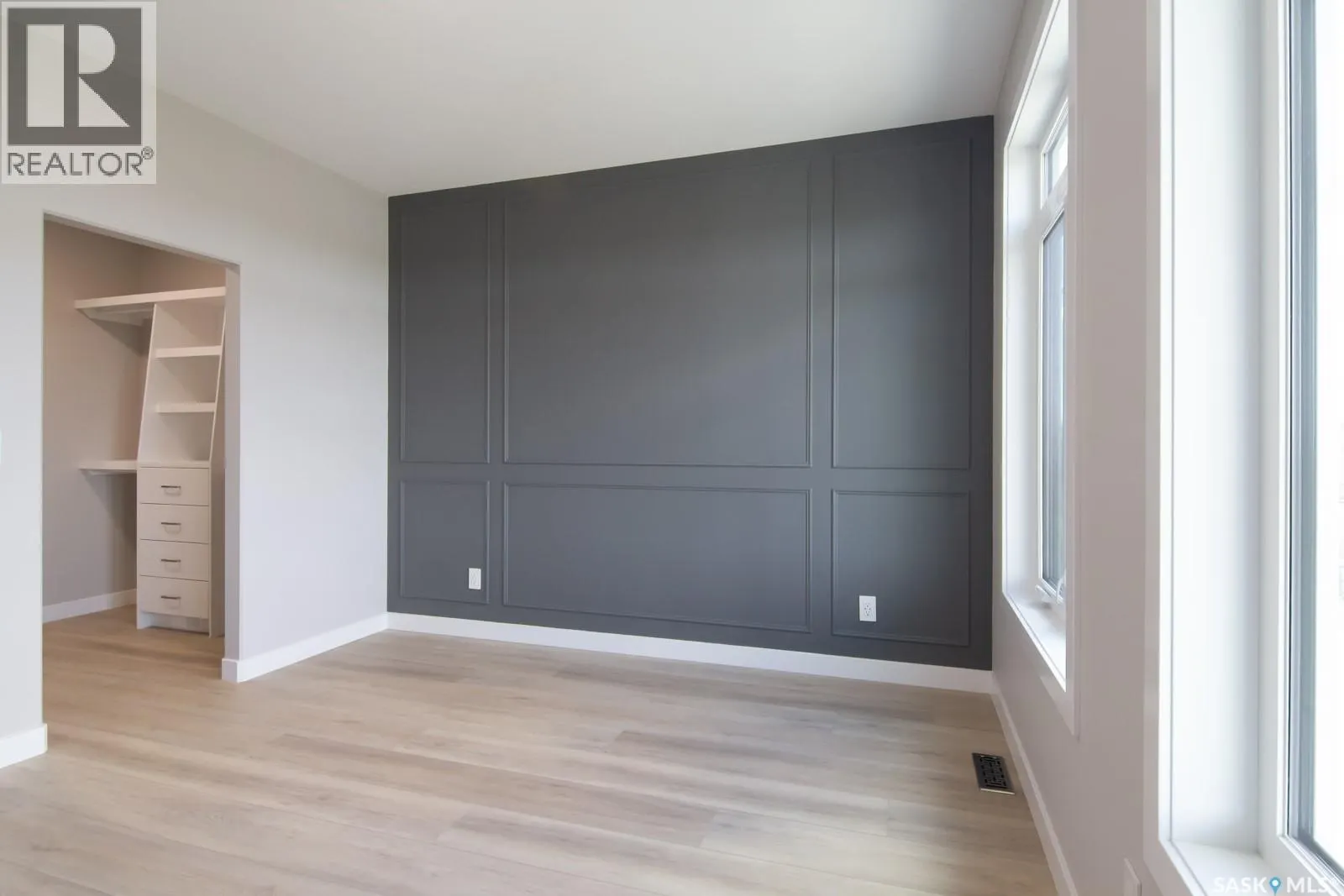 423 Sharma CRESCENT
