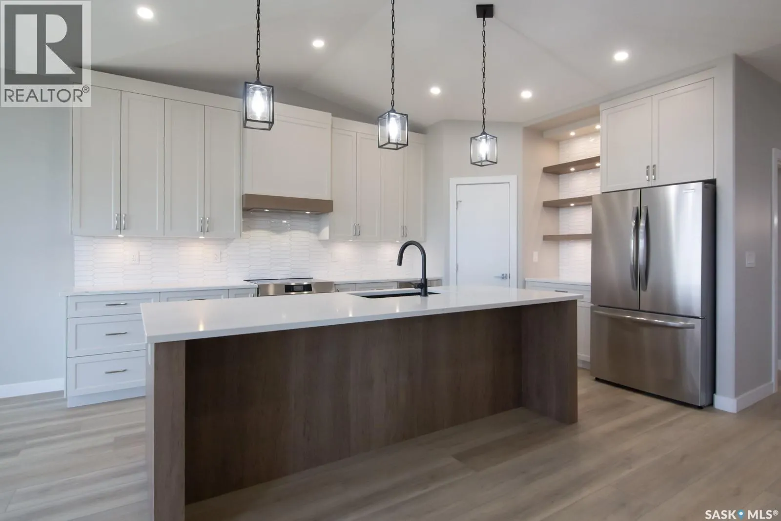 423 Sharma CRESCENT