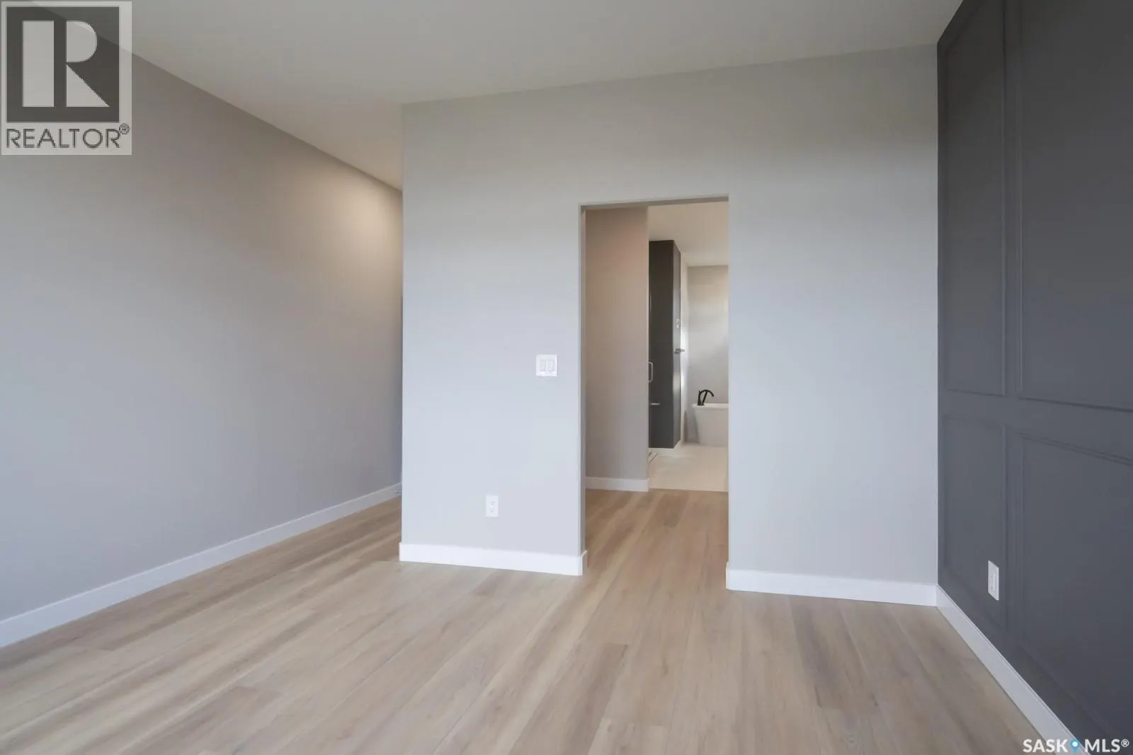 423 Sharma CRESCENT