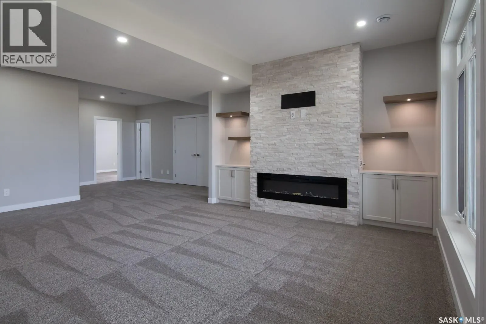 423 Sharma CRESCENT