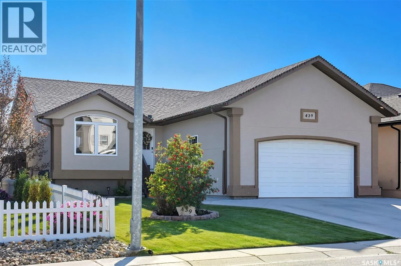 439 Snead CRESCENT