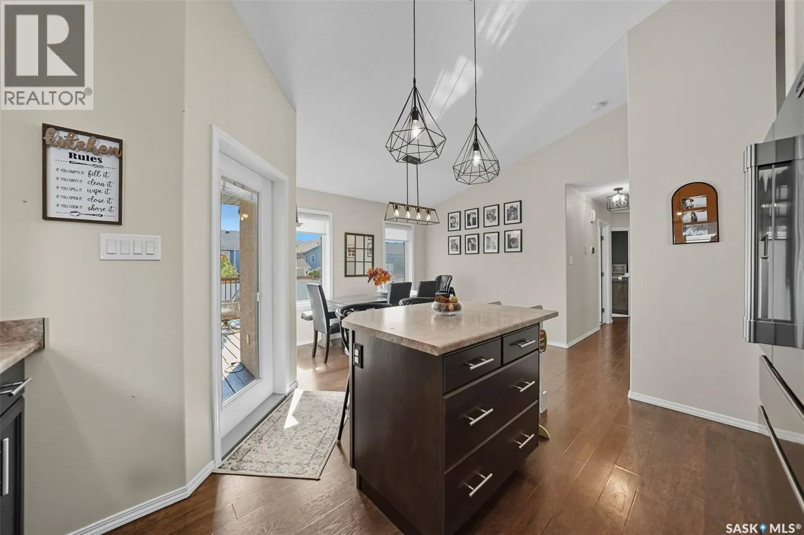 439 Snead CRESCENT