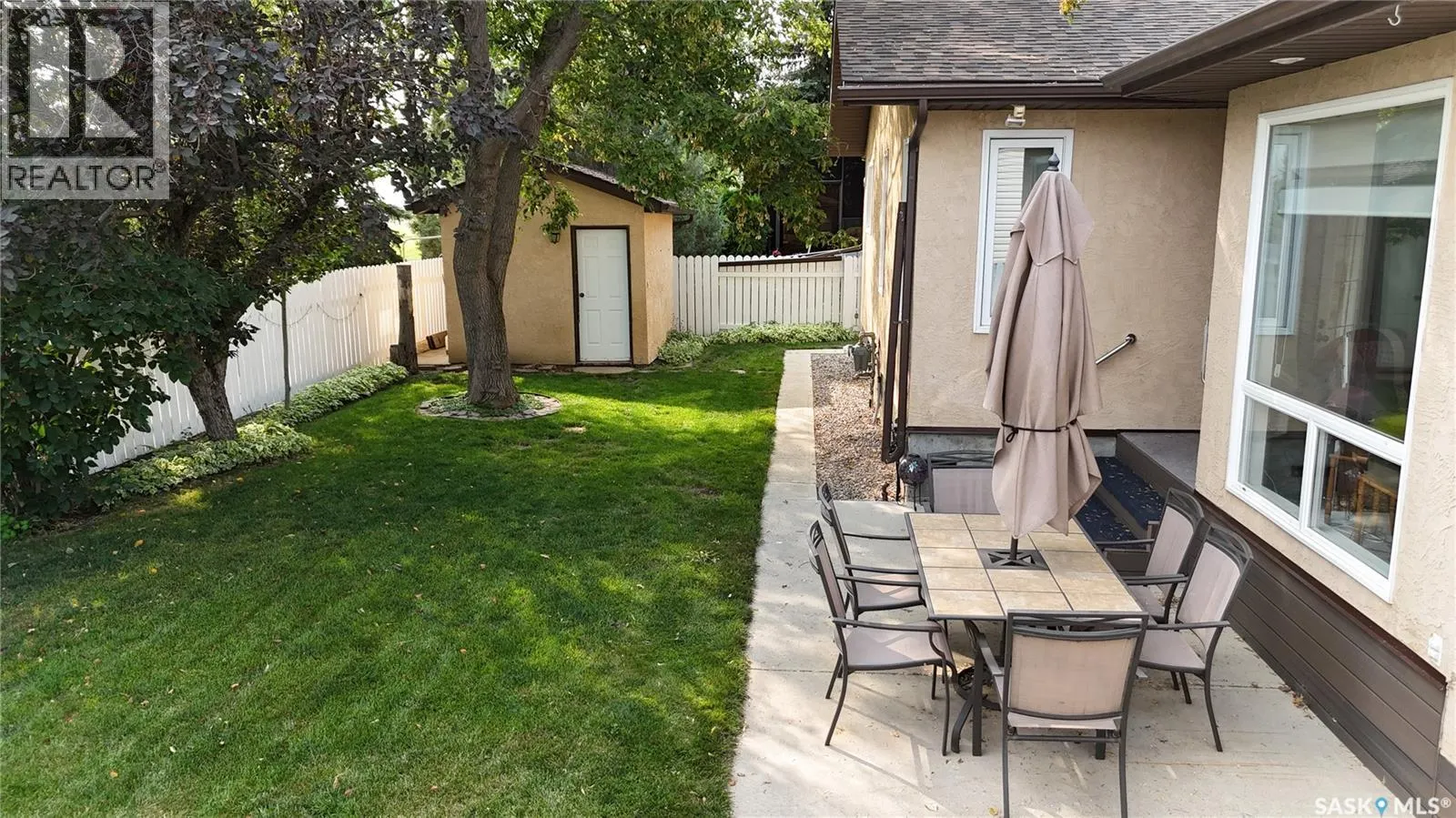 406 Curry CRESCENT